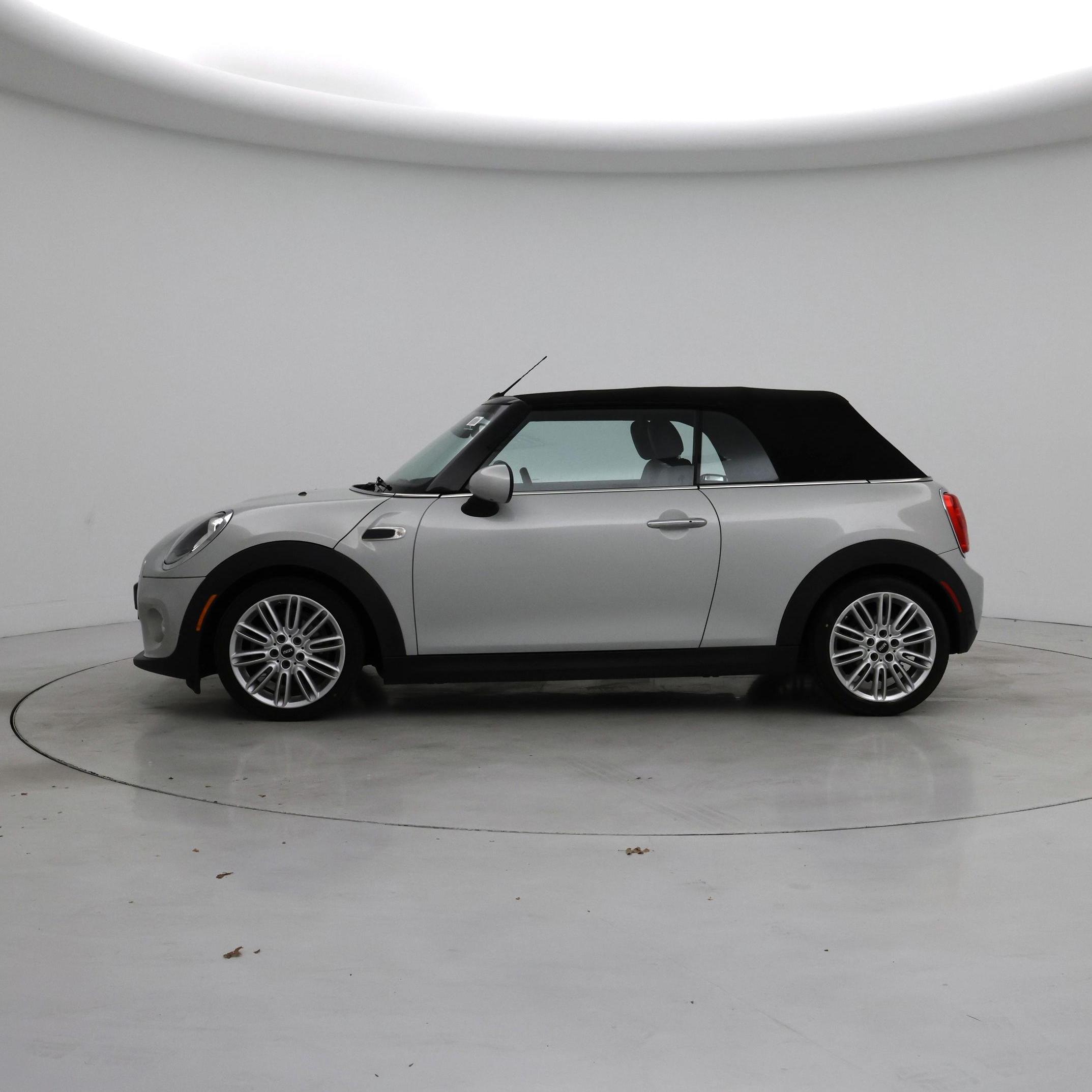 Thumbnail: 2017 MINI Cooper - 3