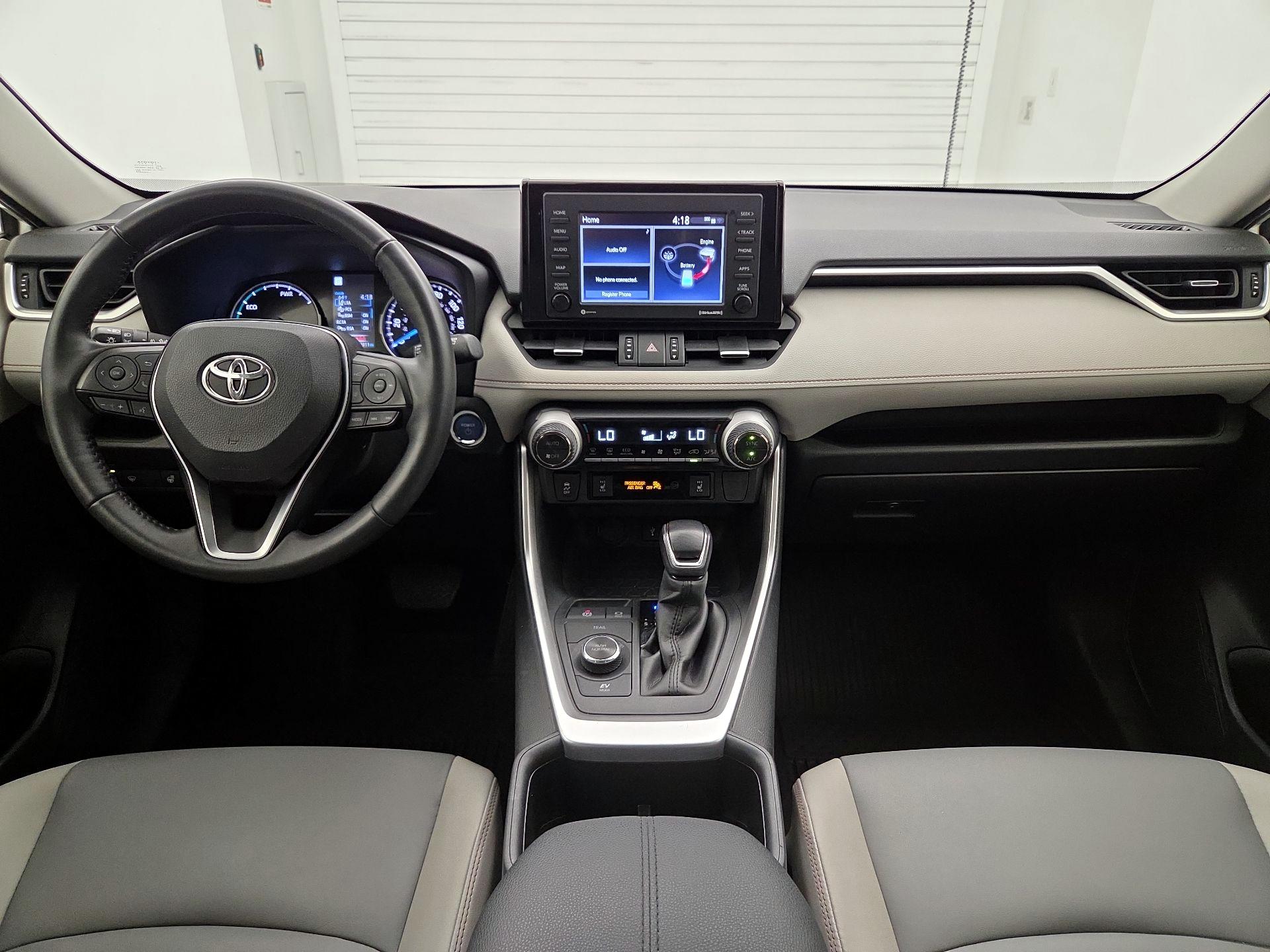 Thumbnail: 2022 Toyota RAV4 - 9