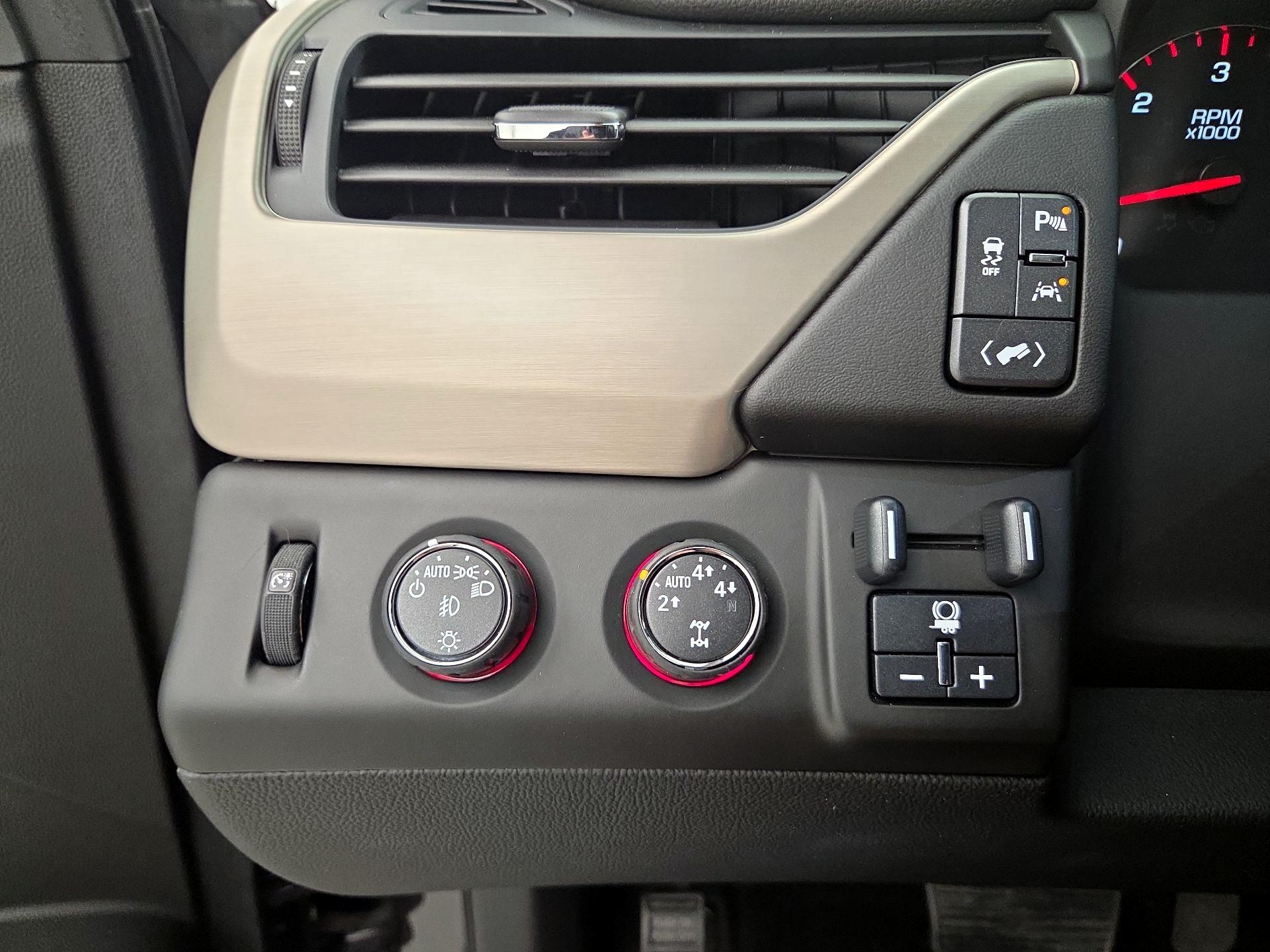 Thumbnail: 2016 GMC Yukon XL - 13