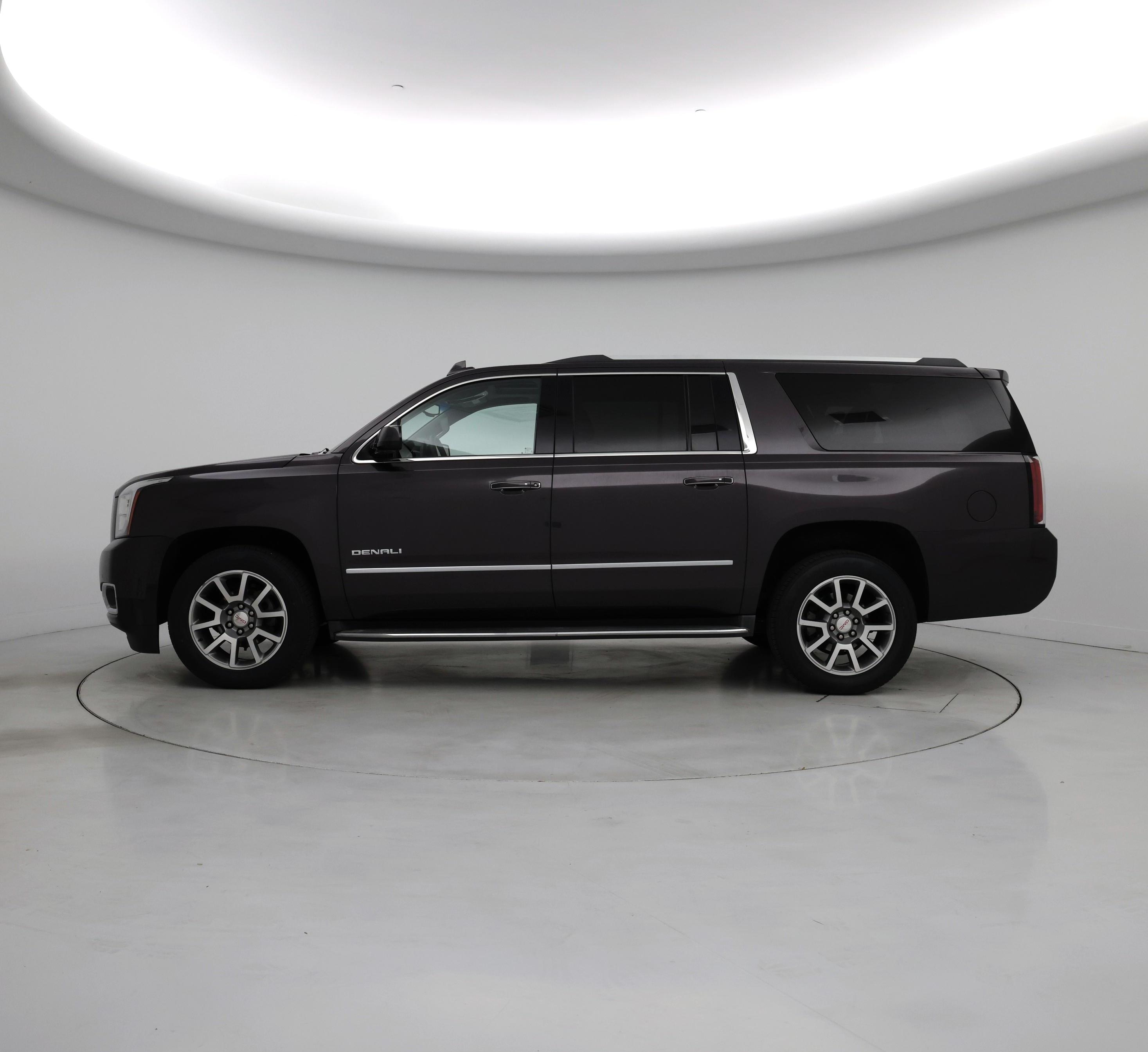 Thumbnail: 2016 GMC Yukon XL - 3