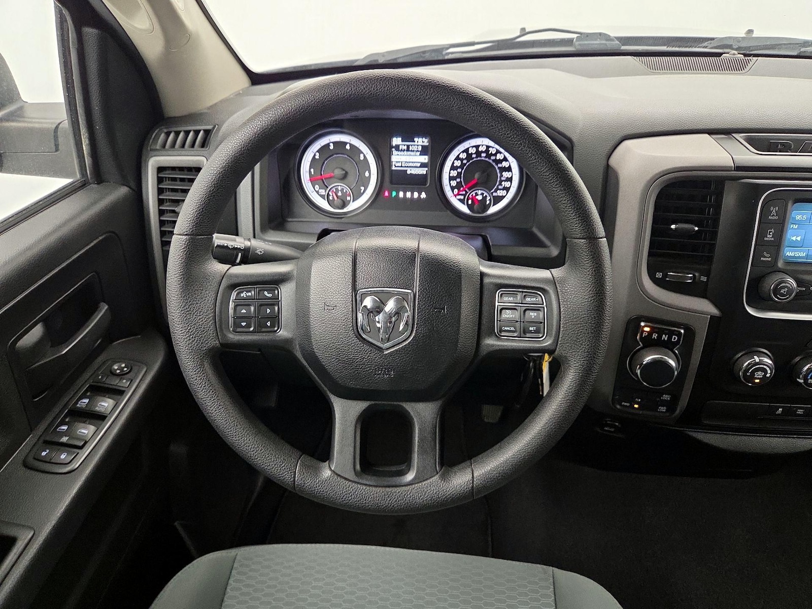 2015 RAM Ram 1500 Pickup Express - Photo 11