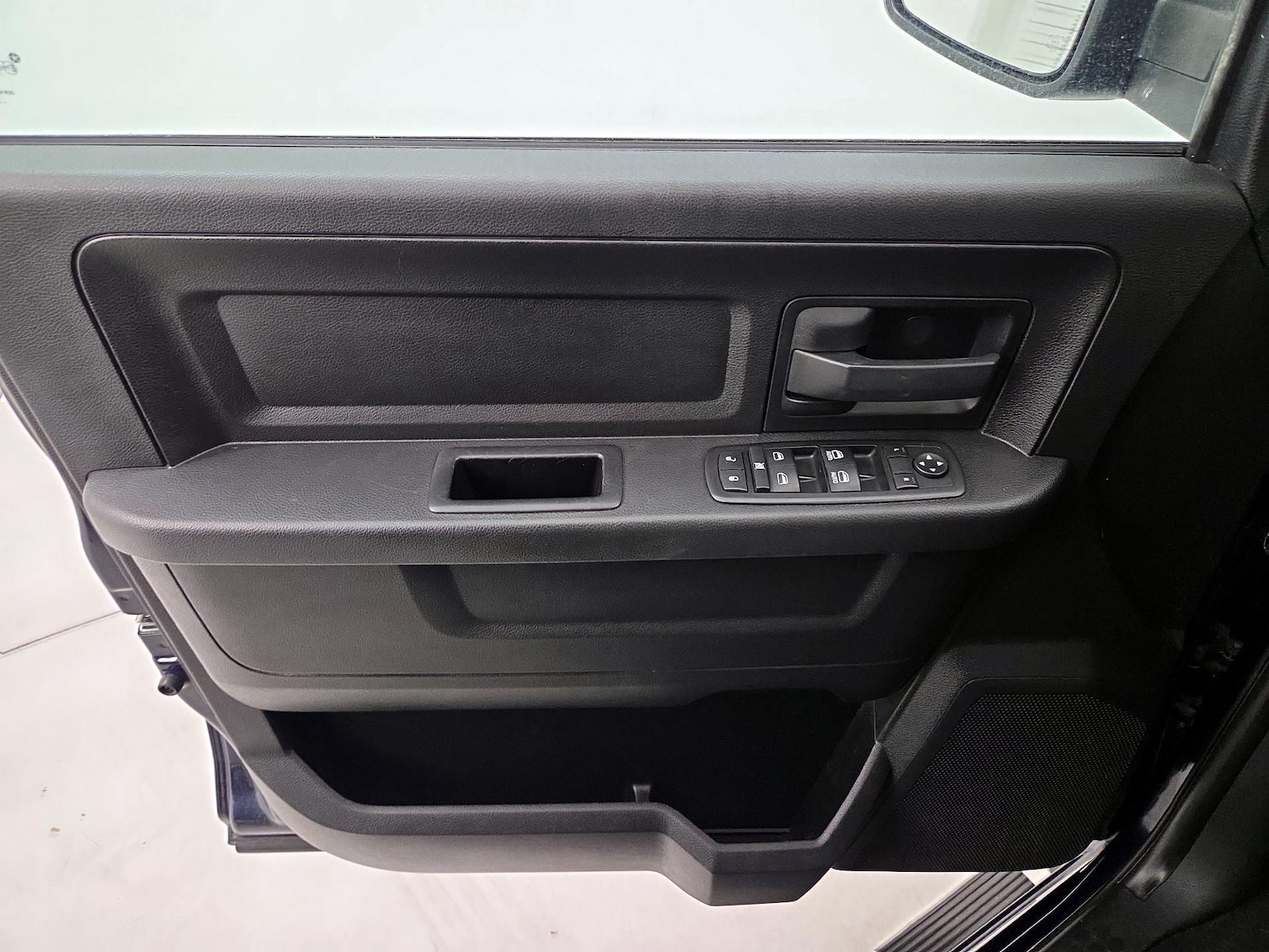 2015 RAM Ram 1500 Pickup Express - Photo 13