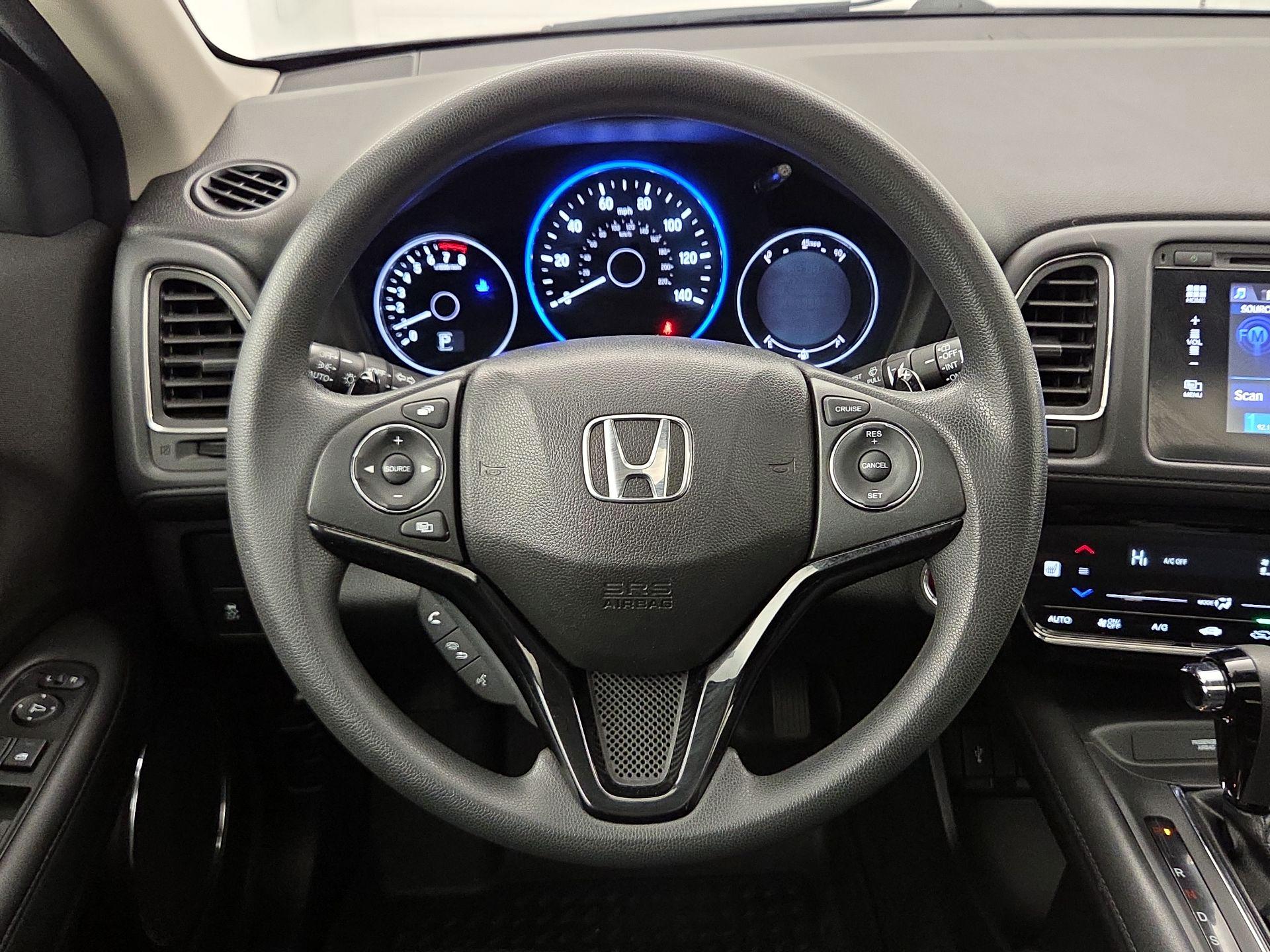 Thumbnail: 2016 Honda HR-V - 10