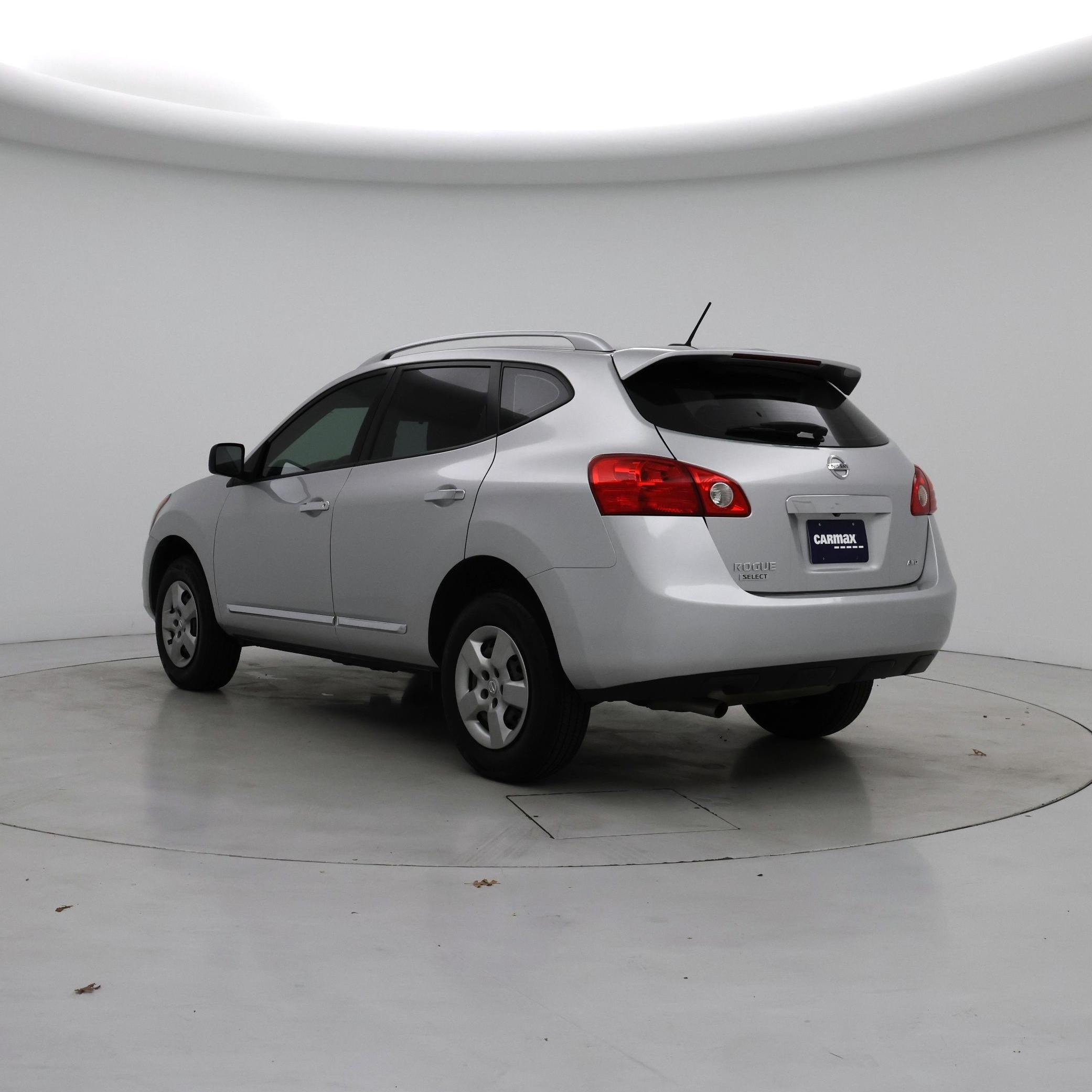Thumbnail: 2015 Nissan Rogue - 2