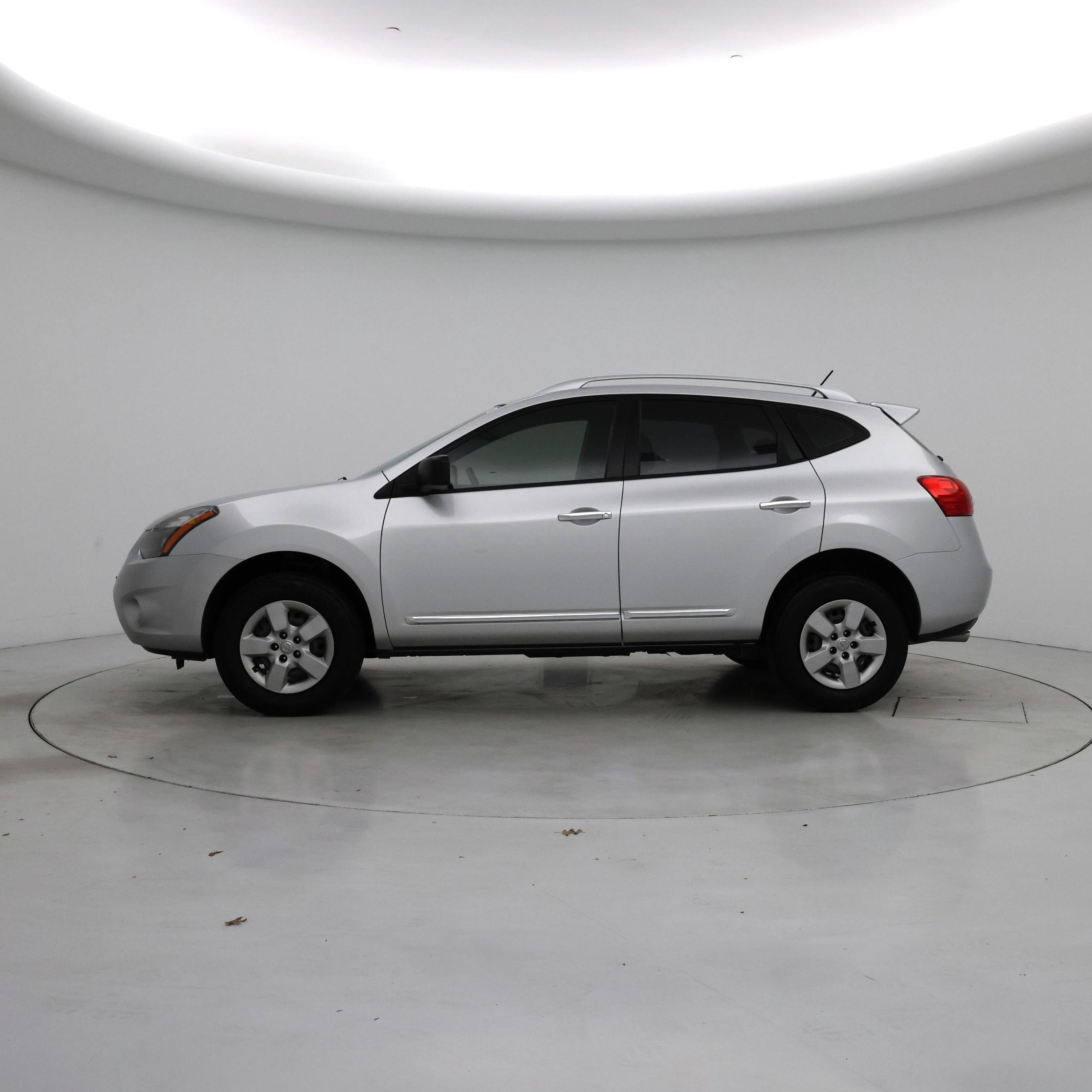 Thumbnail: 2015 Nissan Rogue - 3