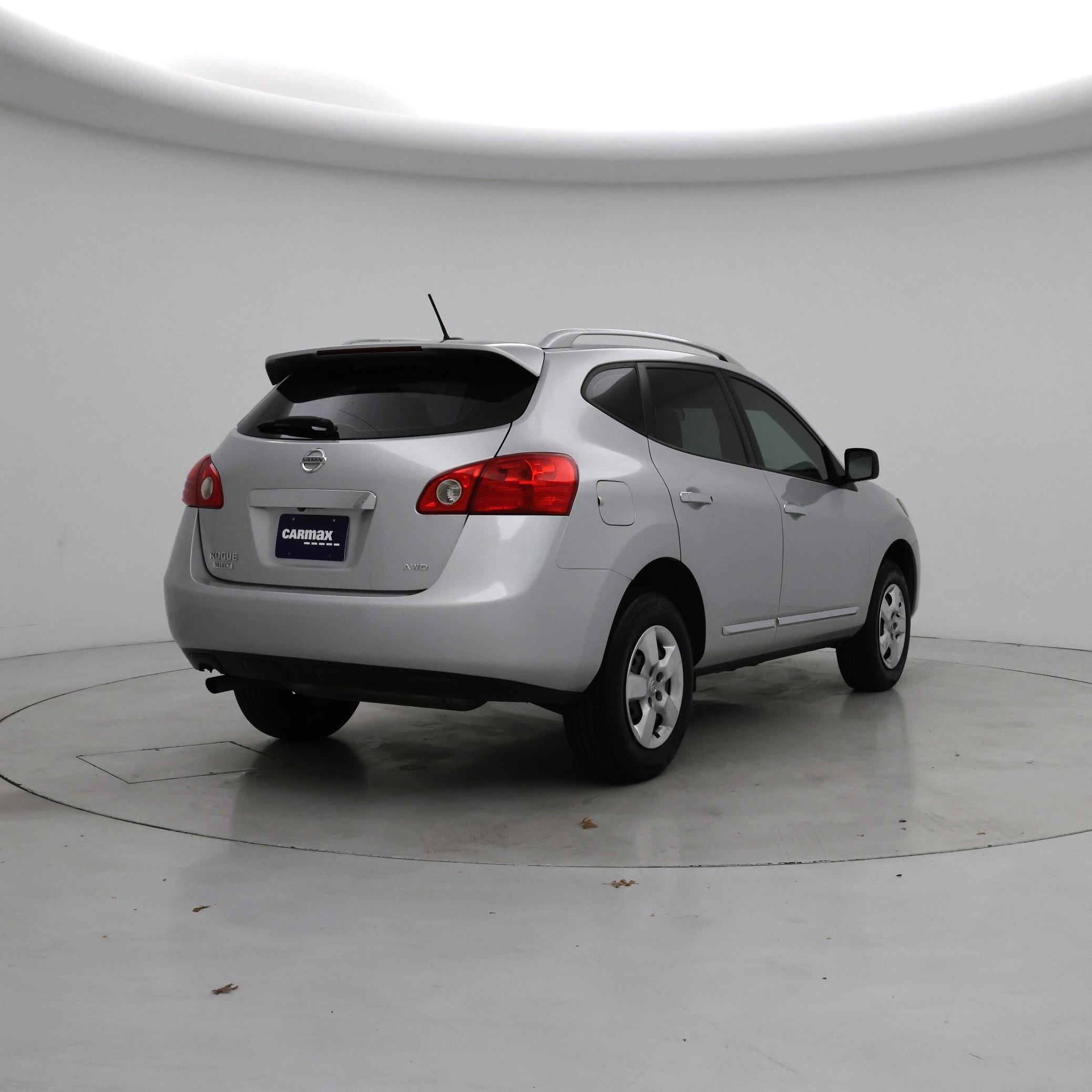 Thumbnail: 2015 Nissan Rogue - 8