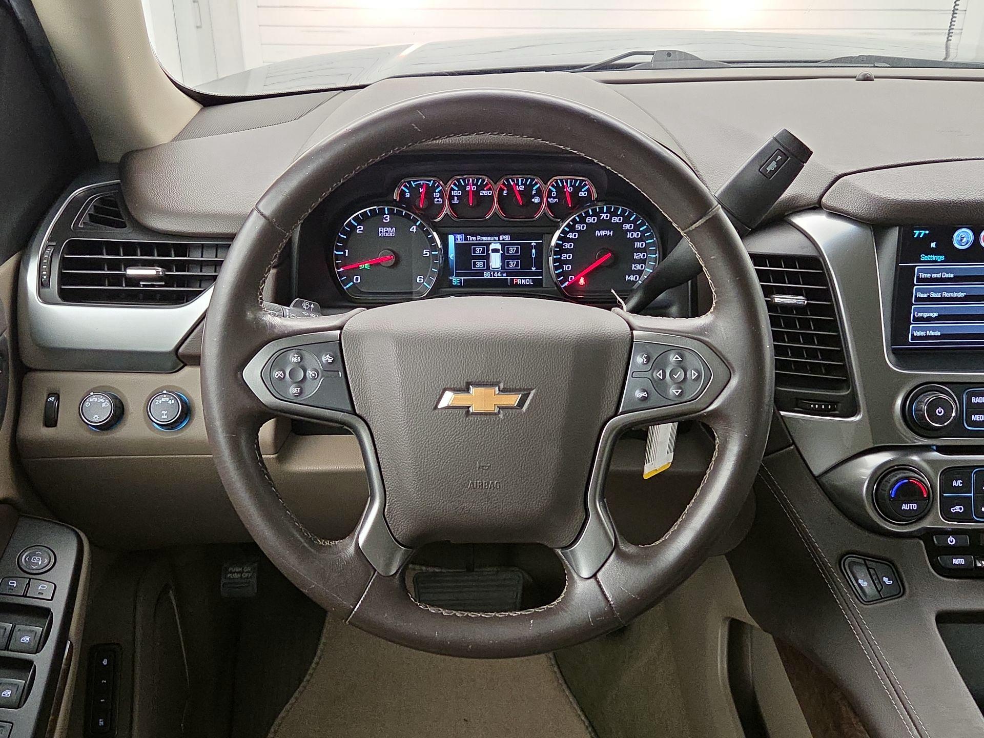 Thumbnail: 2019 Chevrolet Tahoe - 10