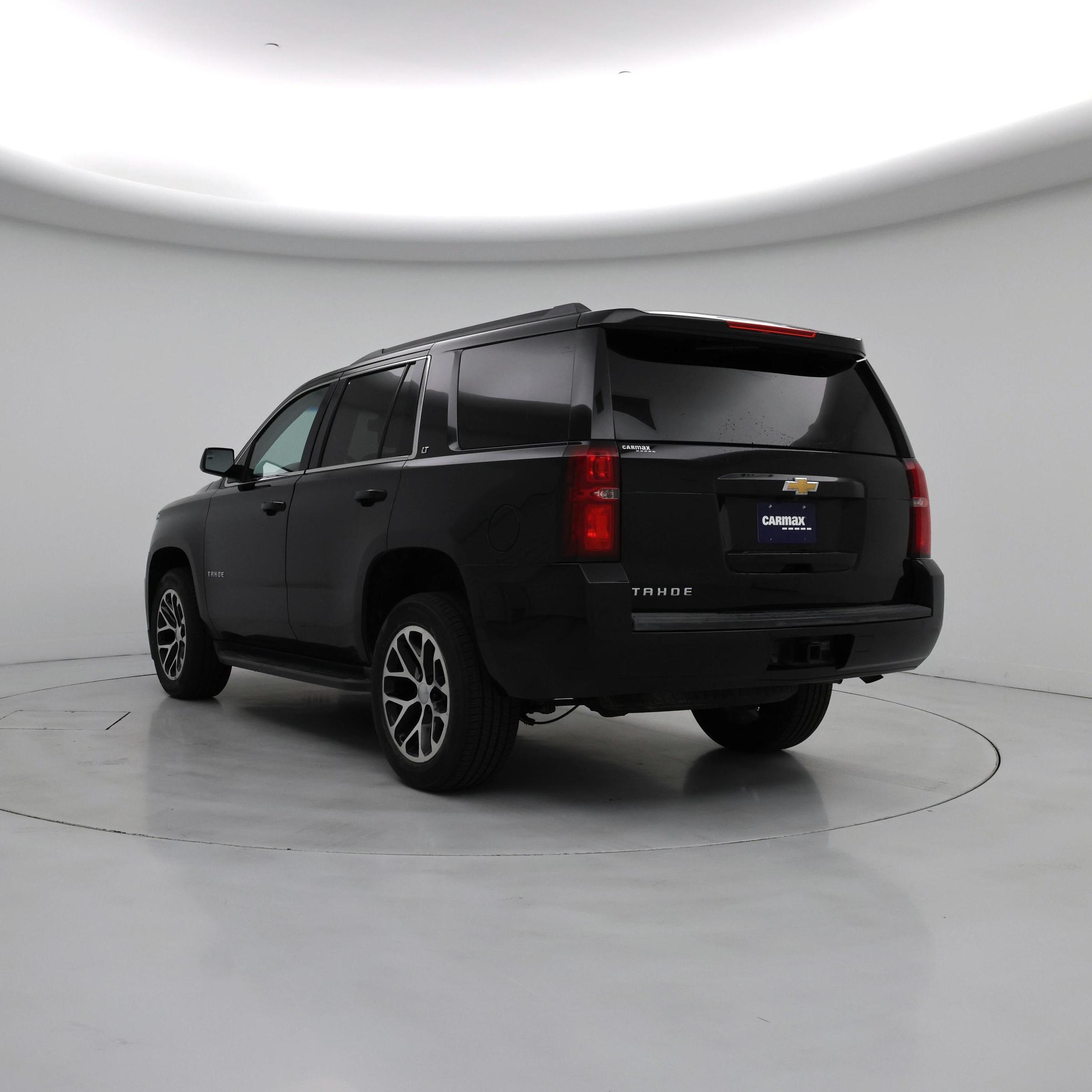 Thumbnail: 2019 Chevrolet Tahoe - 2