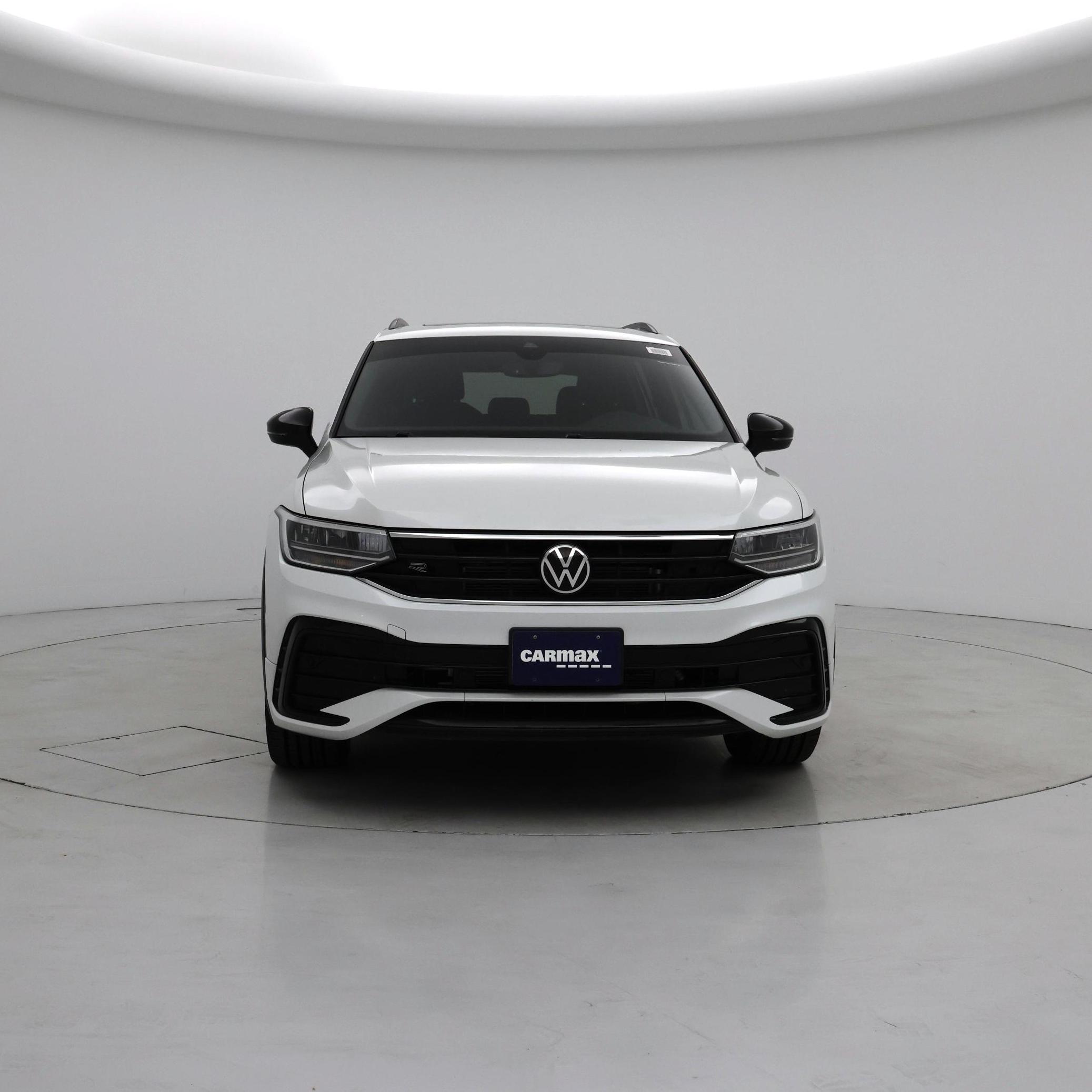 Thumbnail: 2023 Volkswagen Tiguan - 5