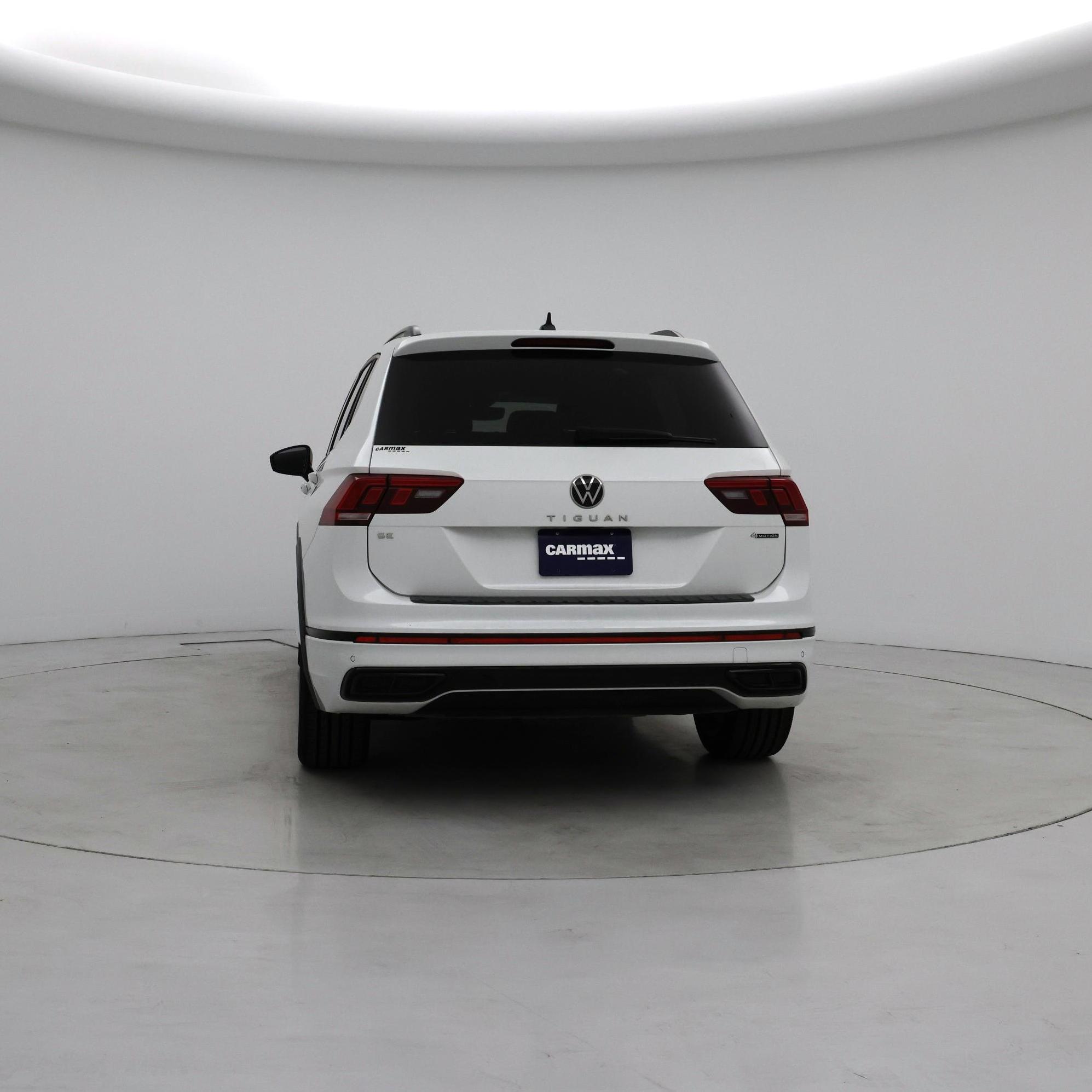 Thumbnail: 2023 Volkswagen Tiguan - 6