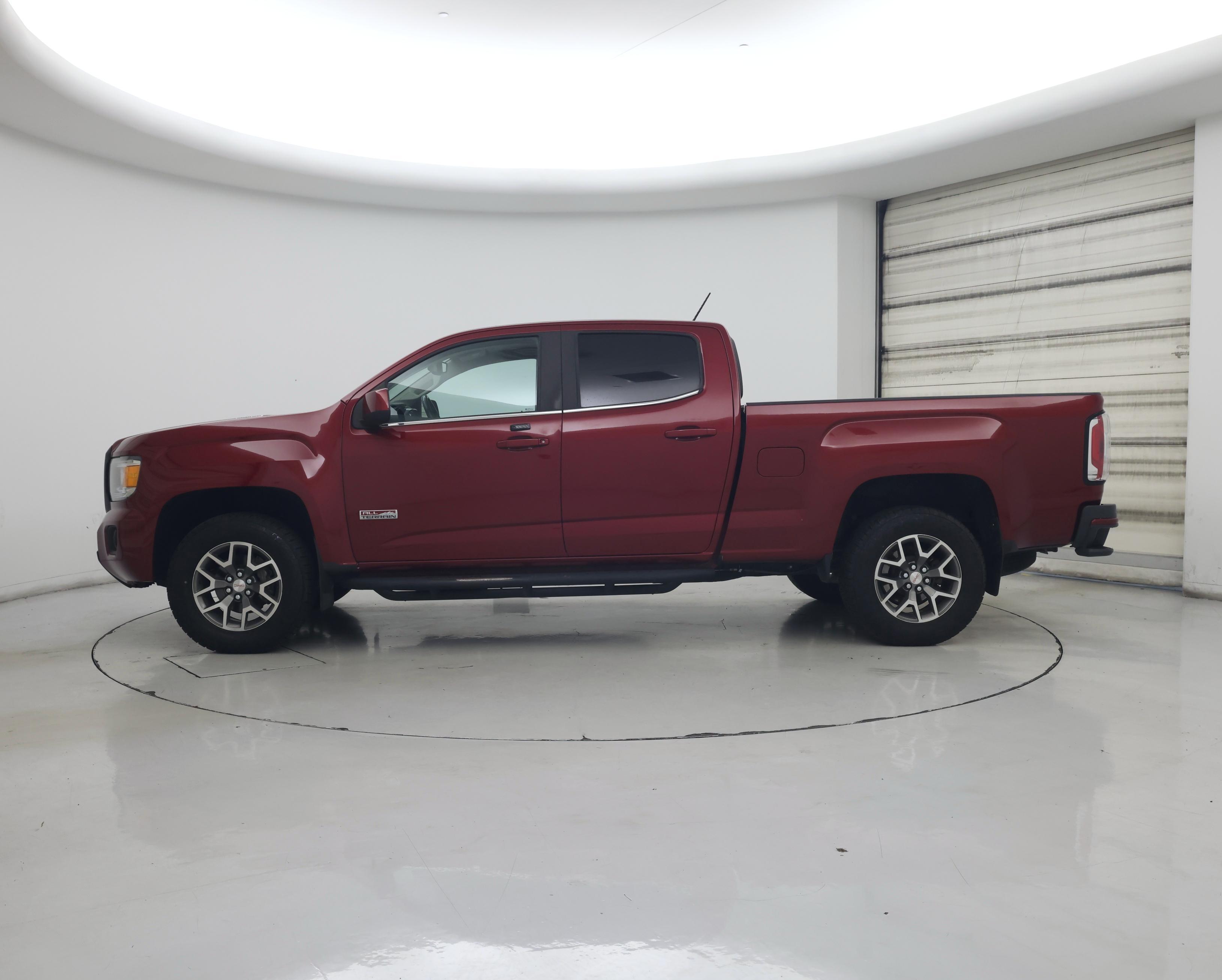 Thumbnail: 2019 GMC Canyon - 3