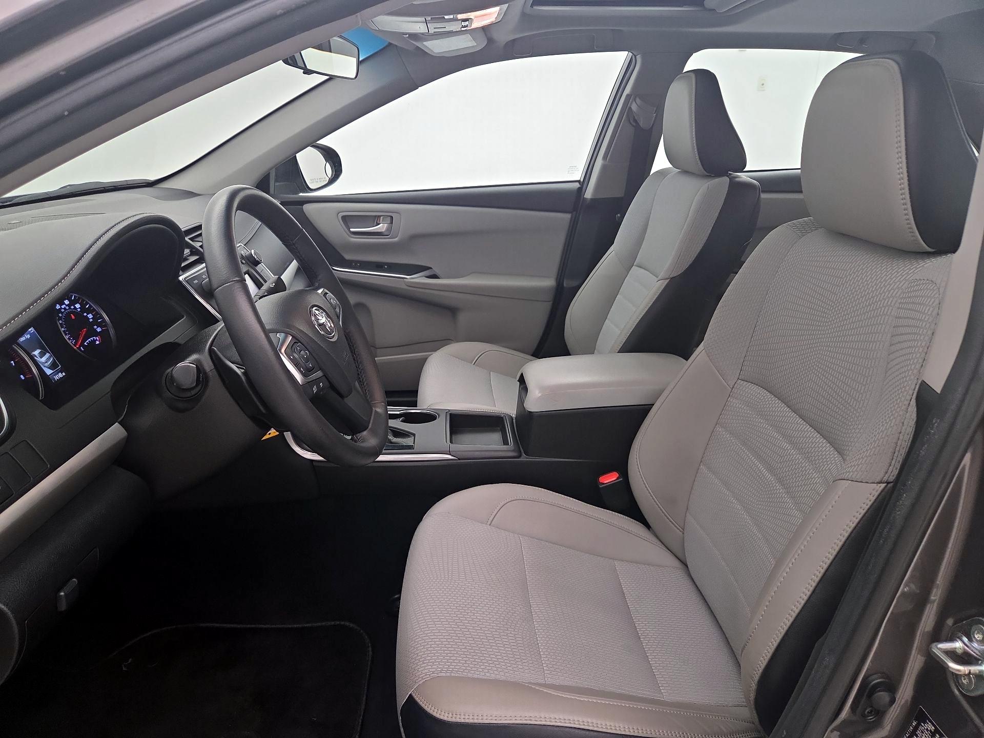 Thumbnail: 2017 Toyota Camry - 11