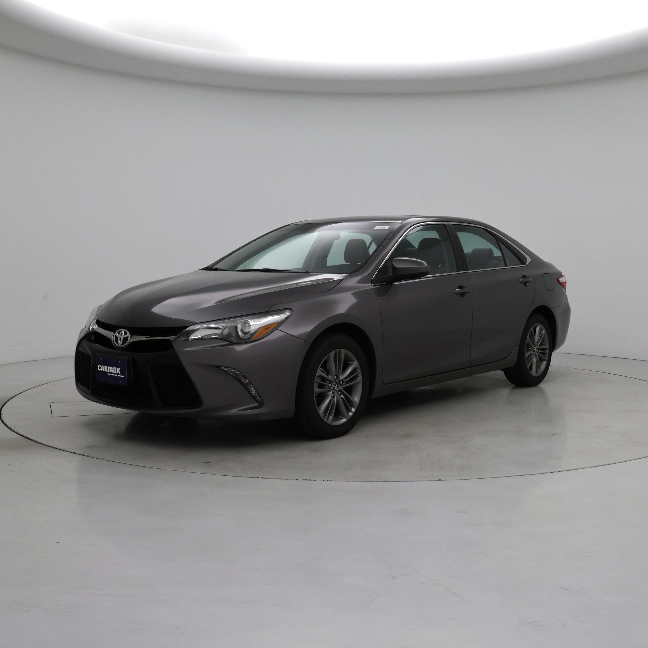 Thumbnail: 2017 Toyota Camry - 4