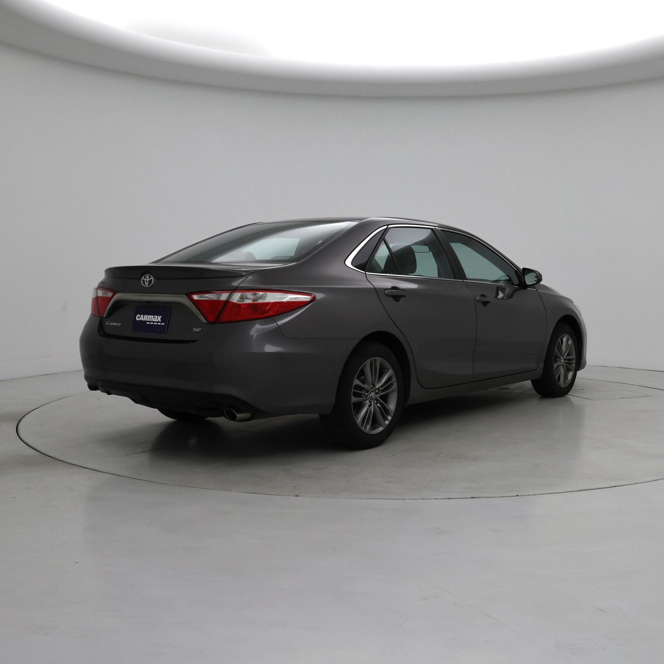 Thumbnail: 2017 Toyota Camry - 8