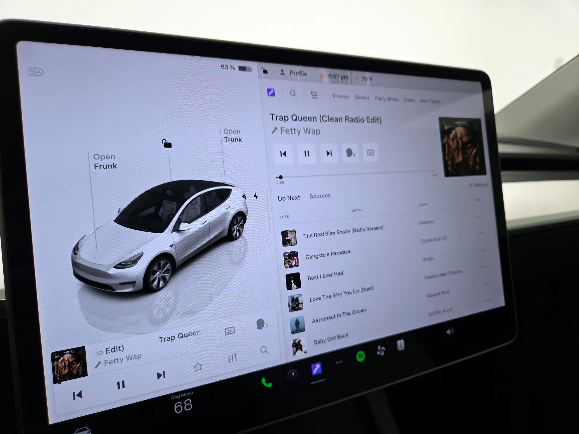 Thumbnail: 2023 Tesla Model Y - 14