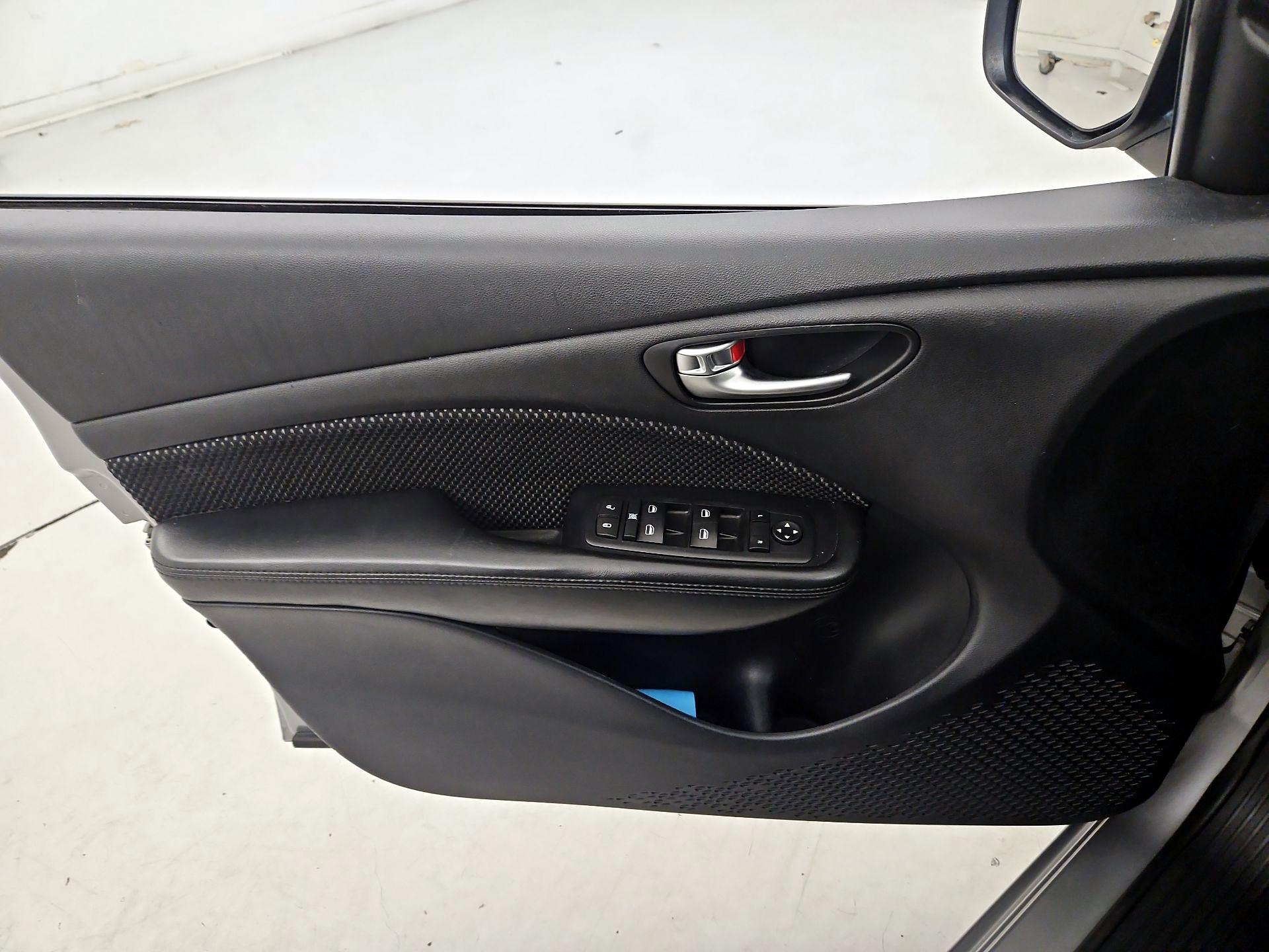 Thumbnail: 2015 Dodge Dart - 12
