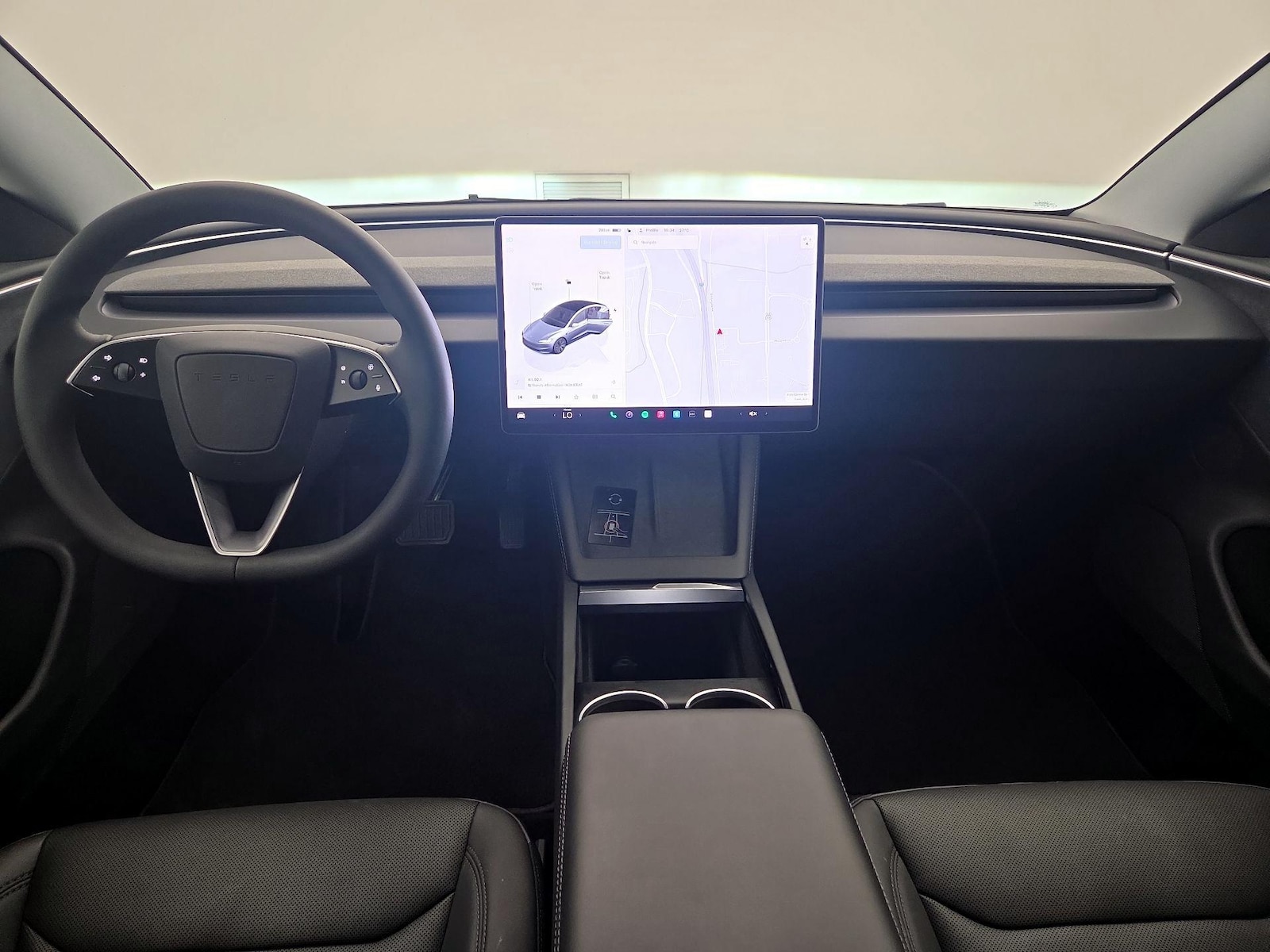 2025 Tesla Model 3 Long Range - Photo 10