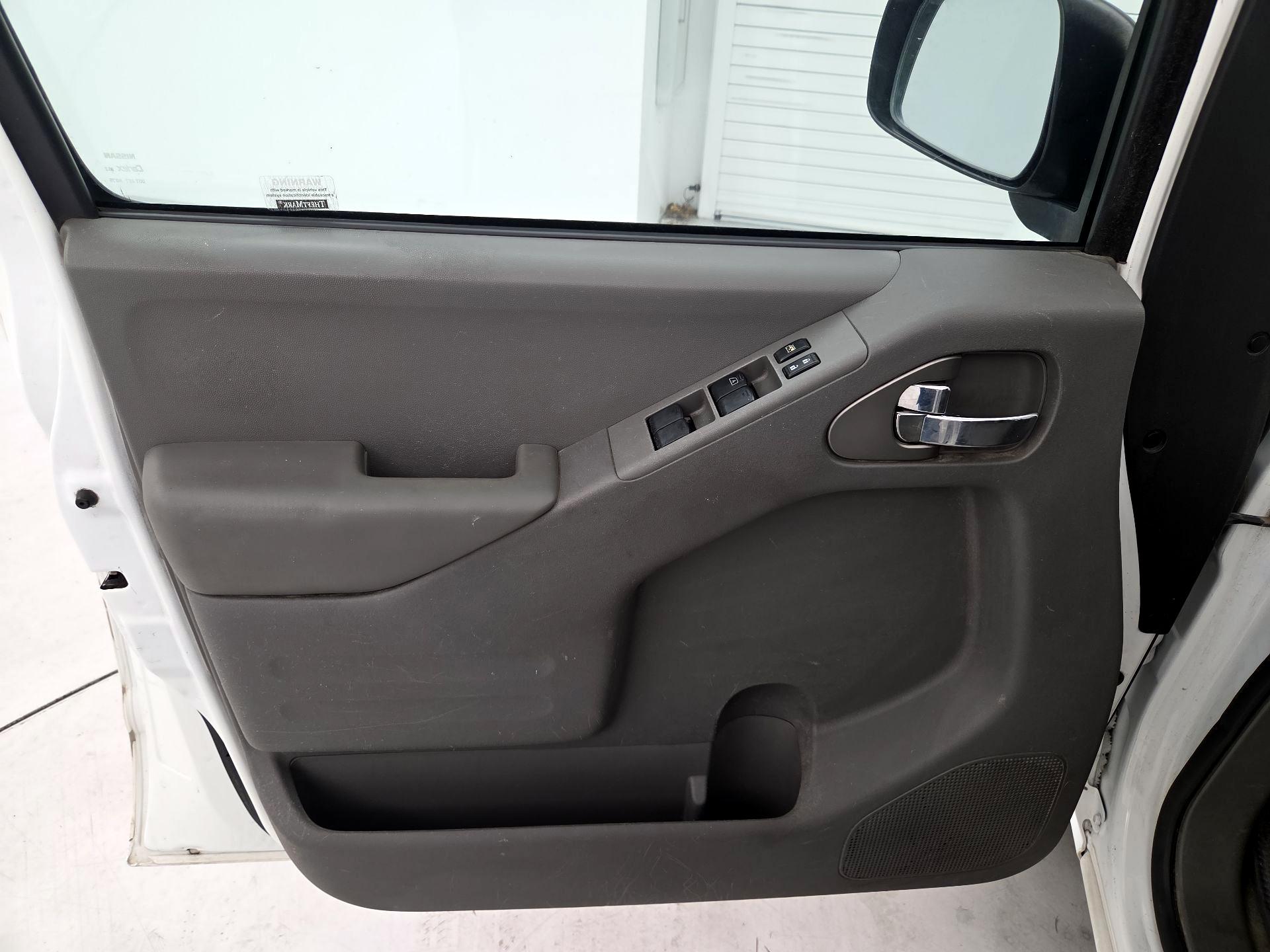 Thumbnail: 2017 Nissan Frontier - 12
