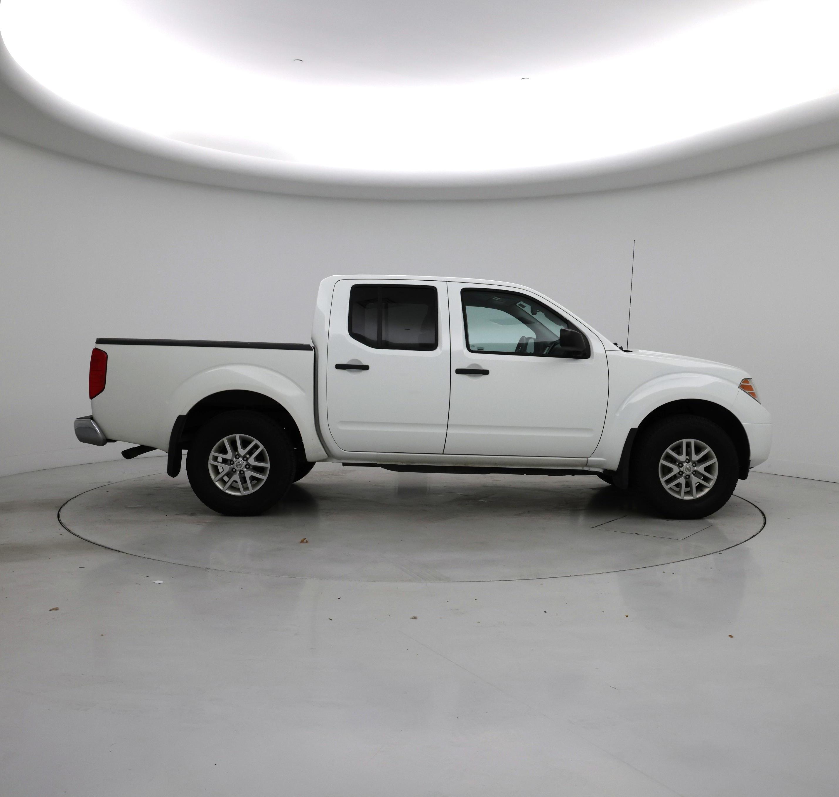 Thumbnail: 2017 Nissan Frontier - 7