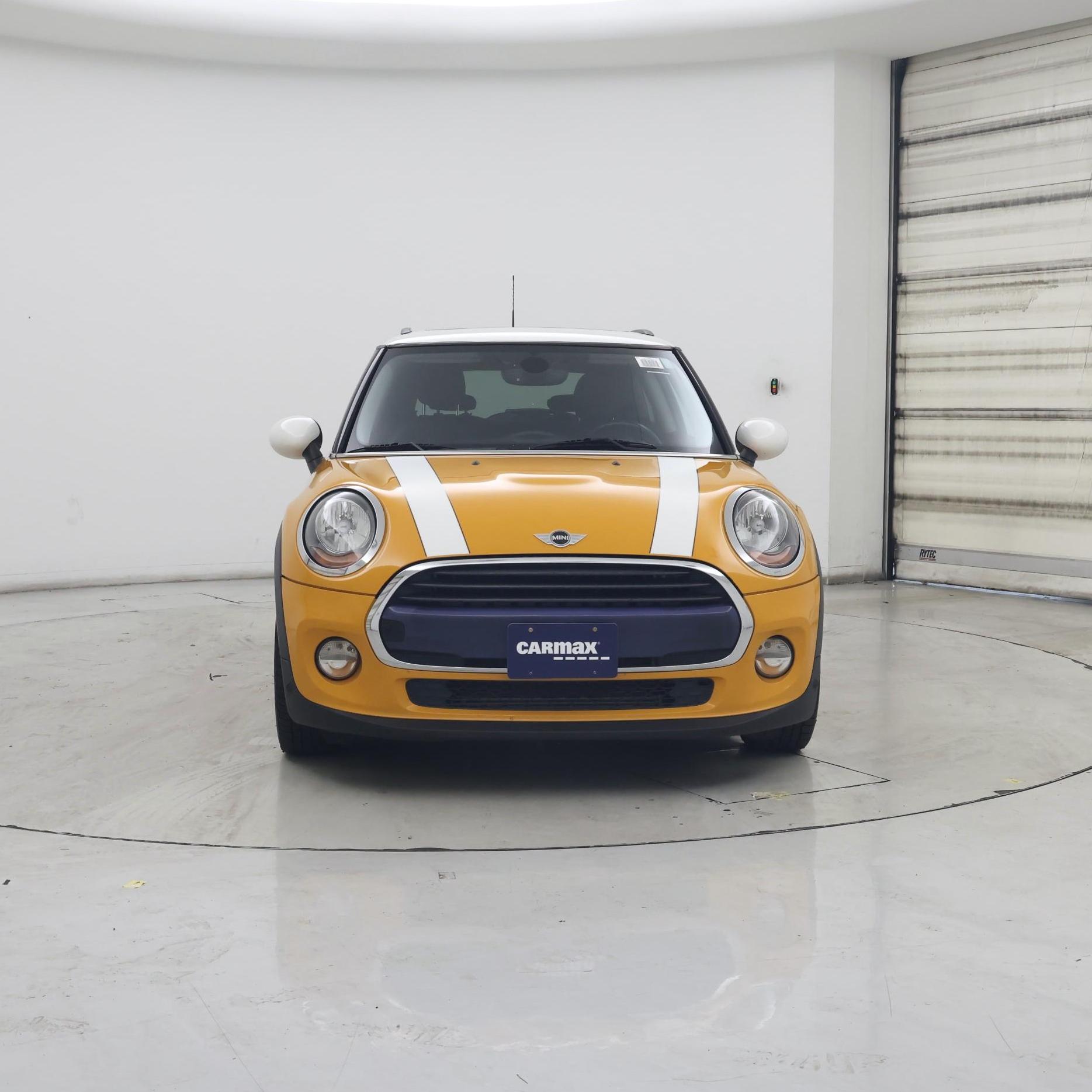 Thumbnail: 2016 MINI Cooper Hardtop - 5