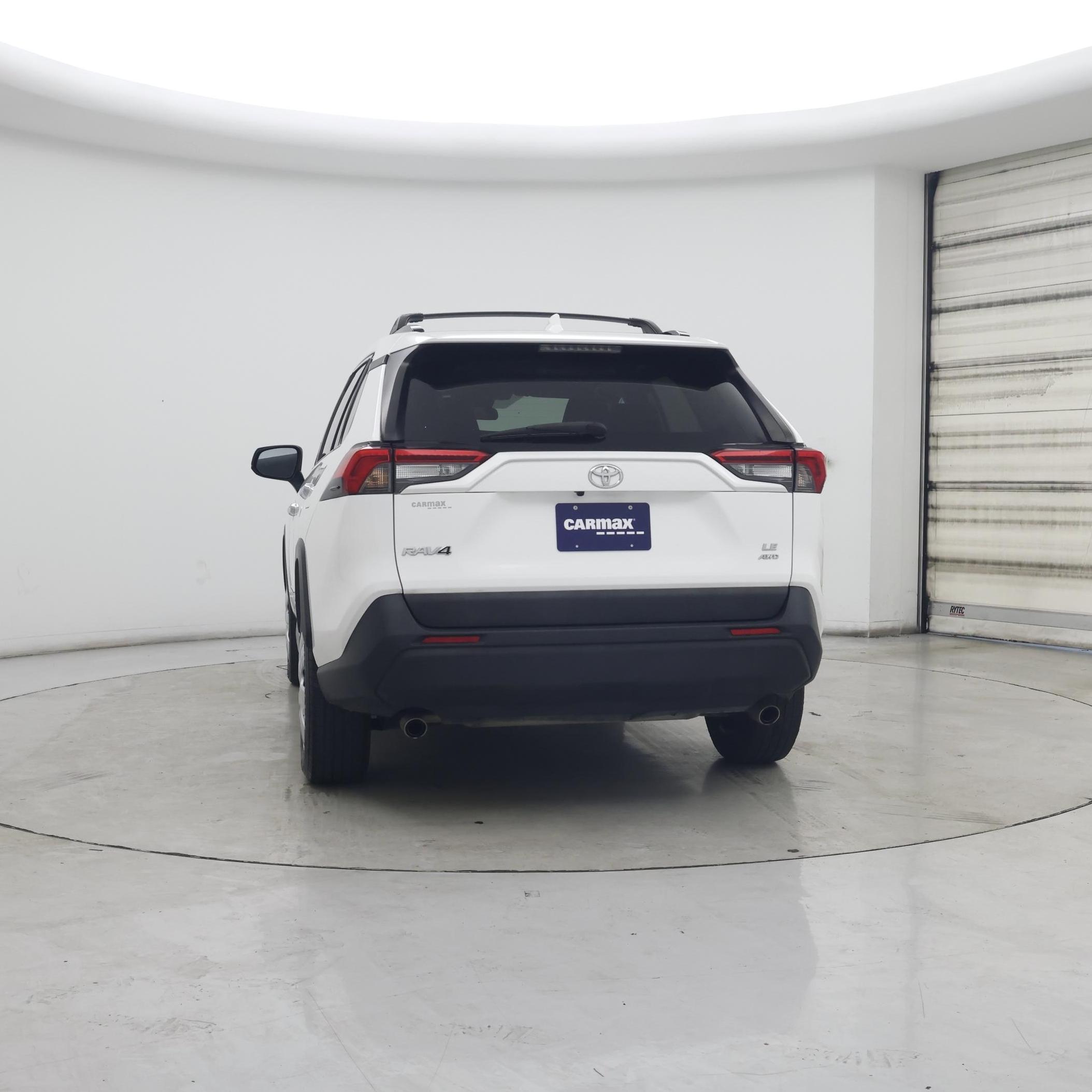 Thumbnail: 2021 Toyota RAV4 - 6