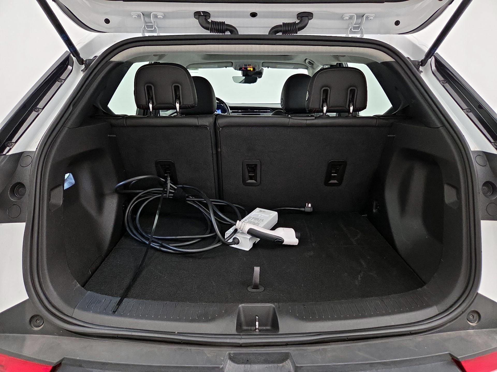 Thumbnail: 2023 Chevrolet Bolt EUV - 20