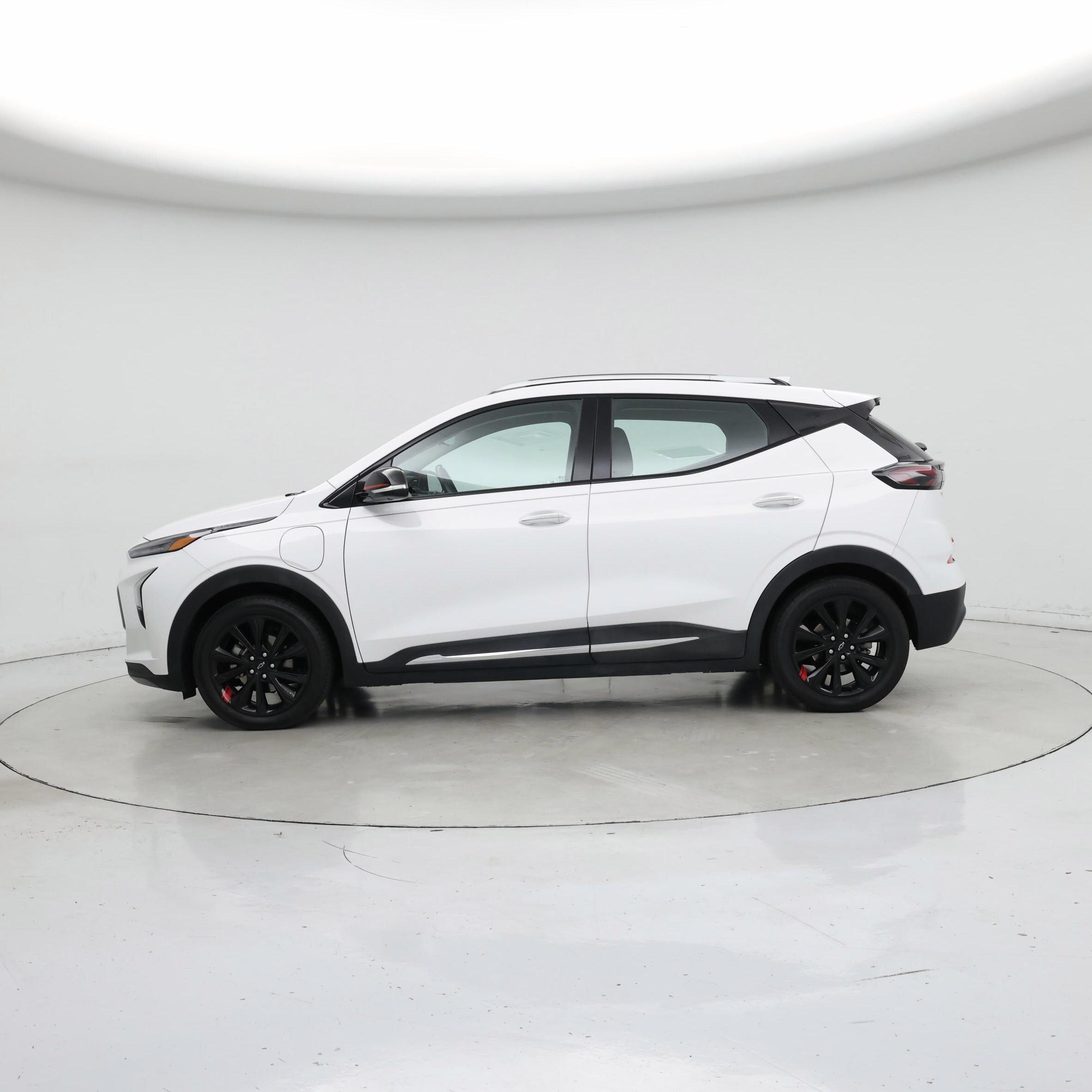 Thumbnail: 2023 Chevrolet Bolt EUV - 3