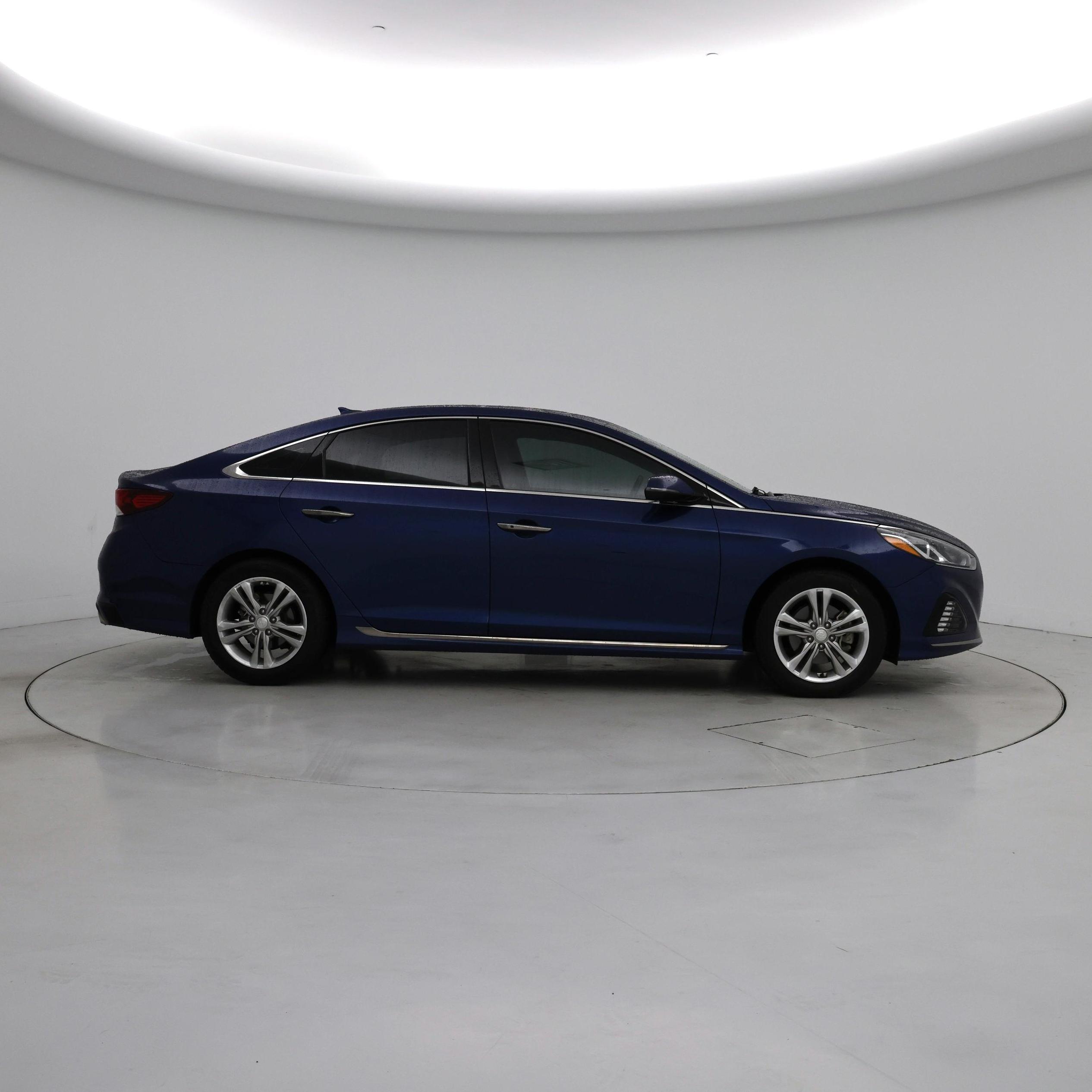Thumbnail: 2018 Hyundai Sonata - 7