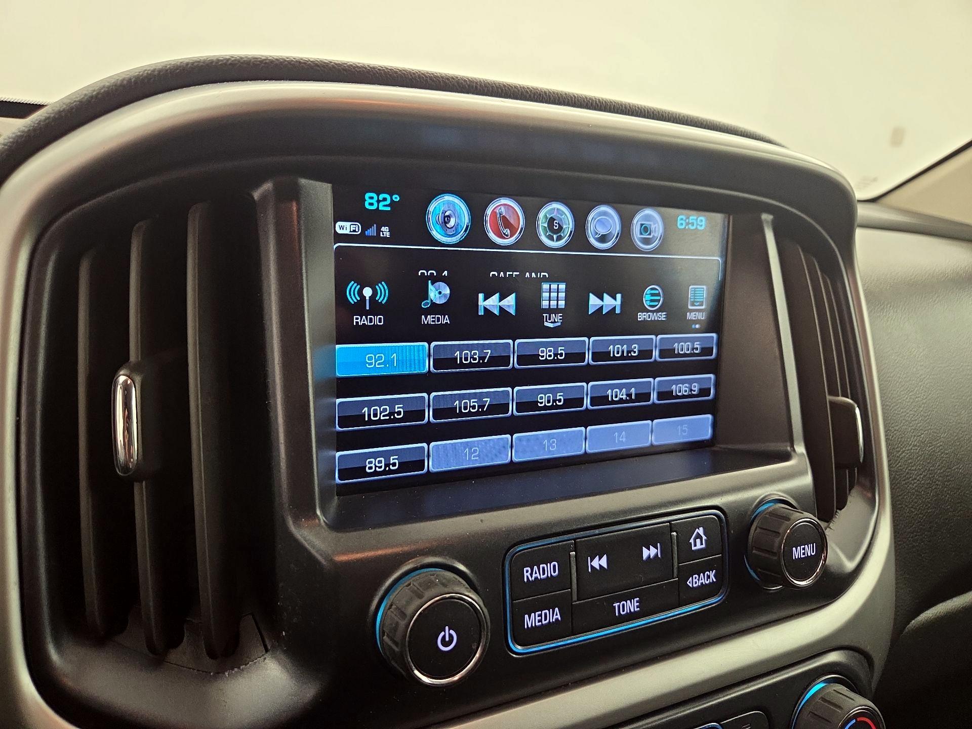 Thumbnail: 2018 Chevrolet Colorado - 15