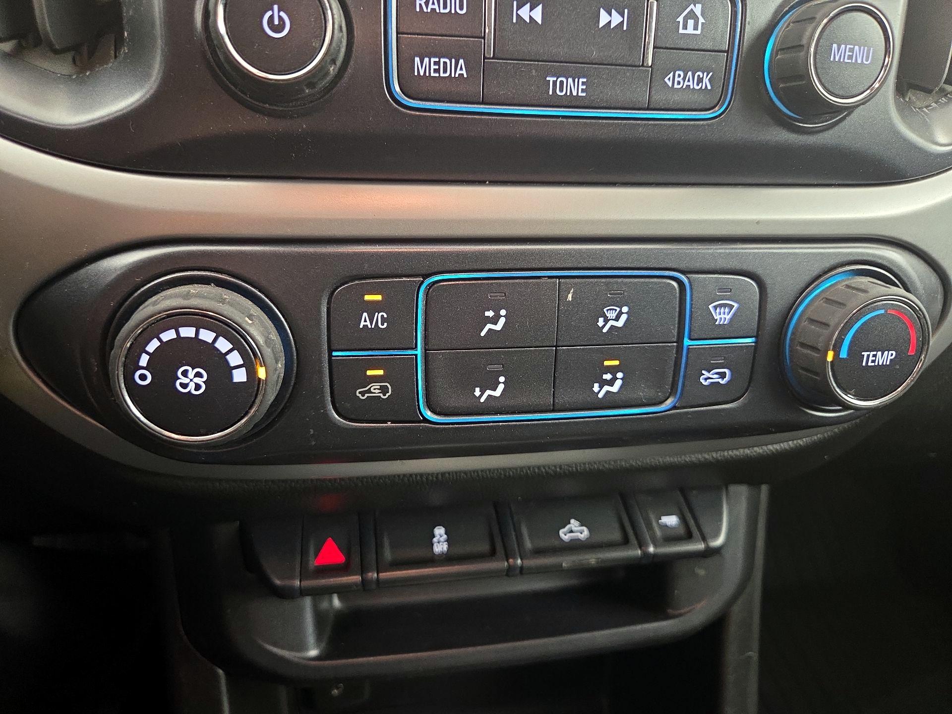 Thumbnail: 2018 Chevrolet Colorado - 16
