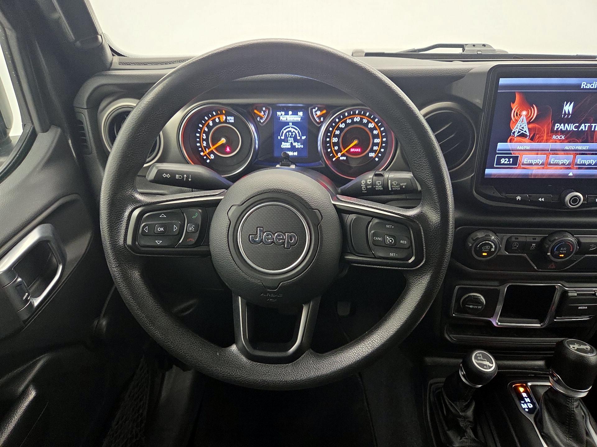 Thumbnail: 2019 Jeep Wrangler - 10