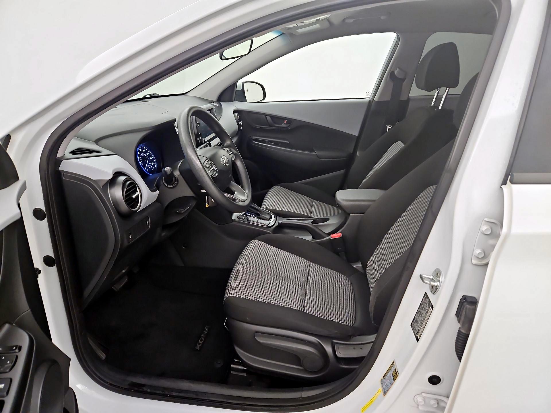 Thumbnail: 2018 Hyundai Kona - 11