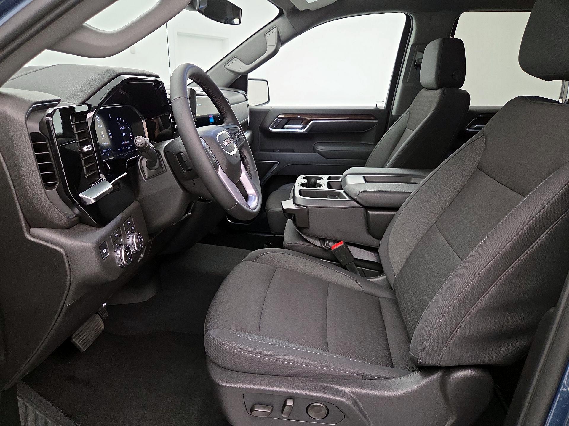 Thumbnail: 2026 GMC Sierra 1500 - 11