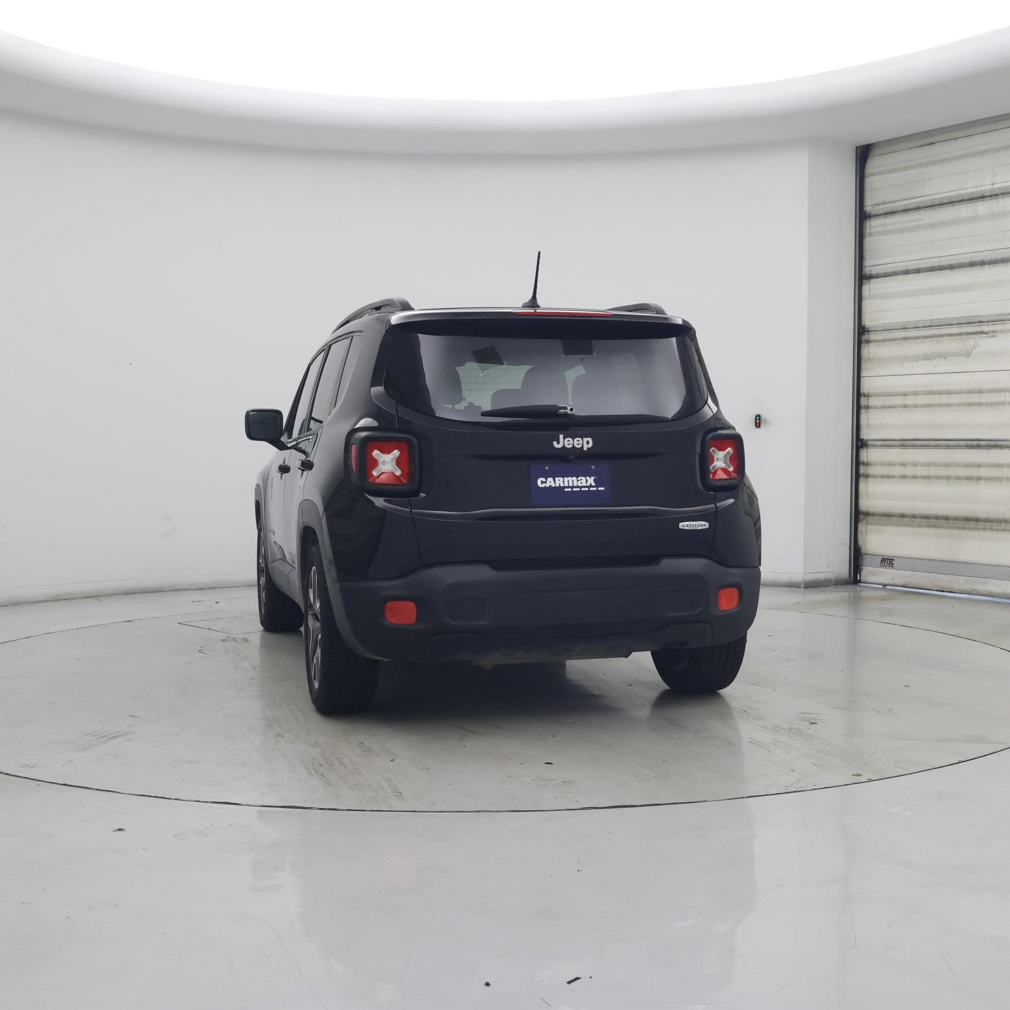 Thumbnail: 2015 Jeep Renegade - 6
