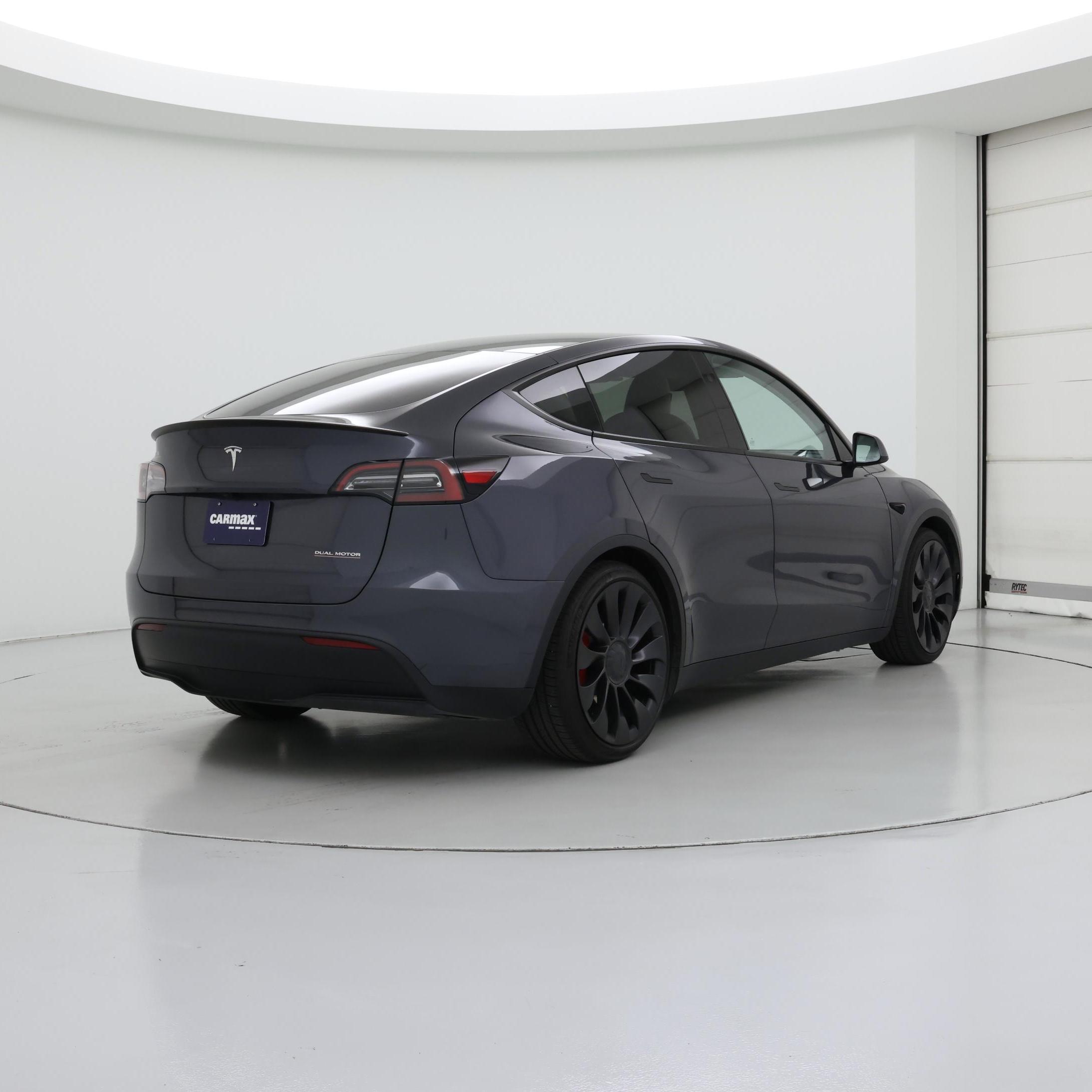 Thumbnail: 2023 Tesla Model Y - 8