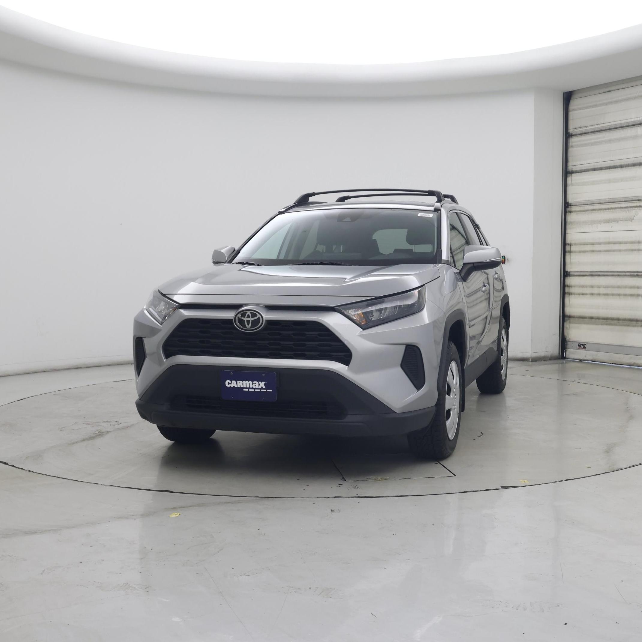 Thumbnail: 2021 Toyota RAV4 - 4