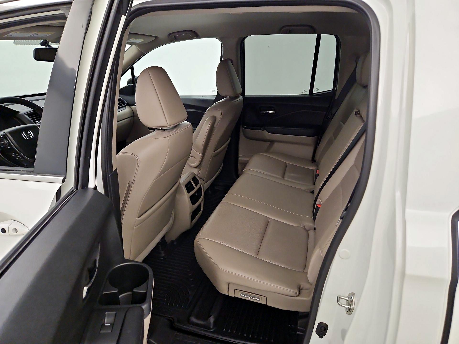 Thumbnail: 2017 Honda Ridgeline - 20