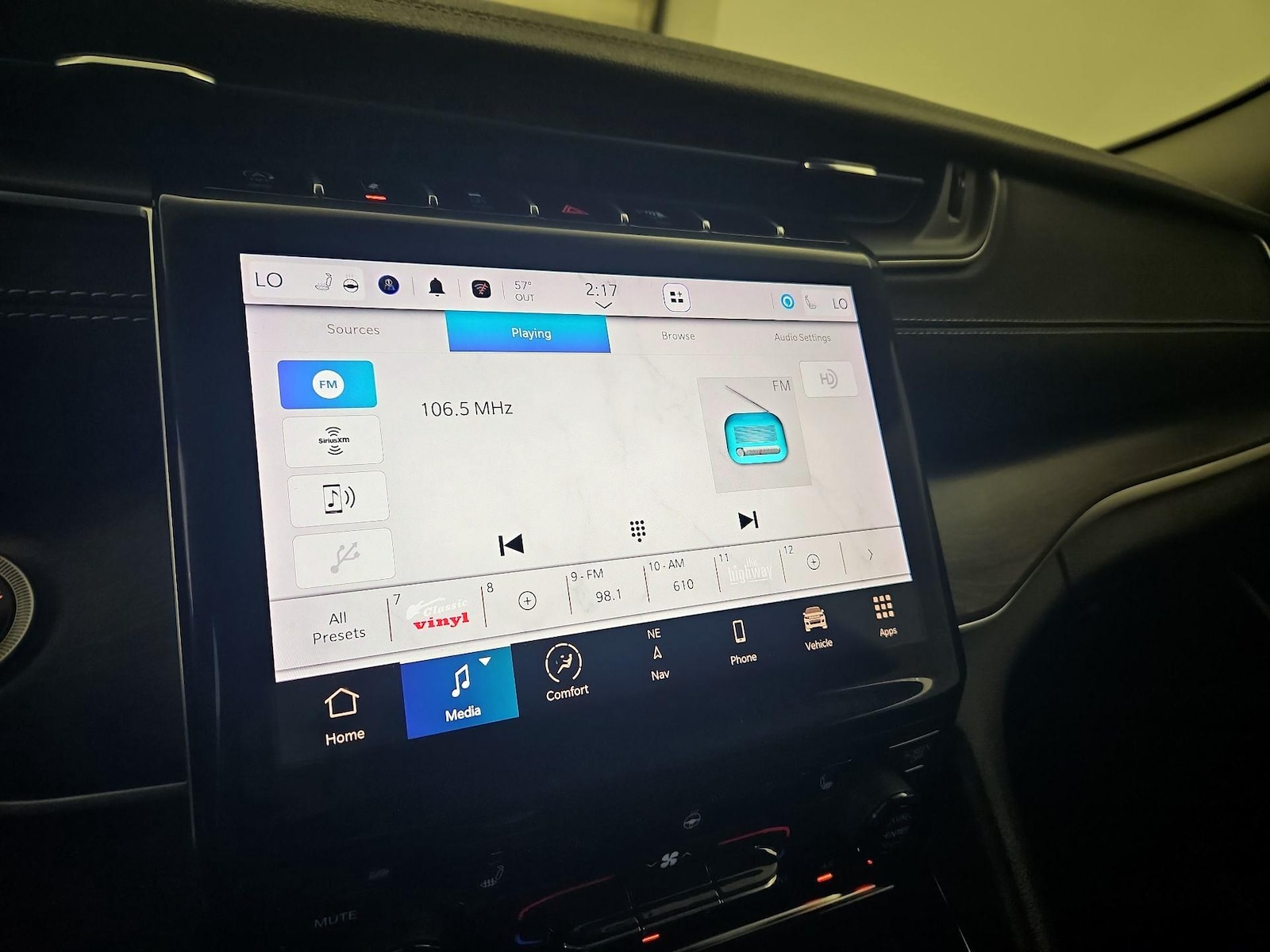 2023 Jeep Grand Cherokee Limited - Photo 17