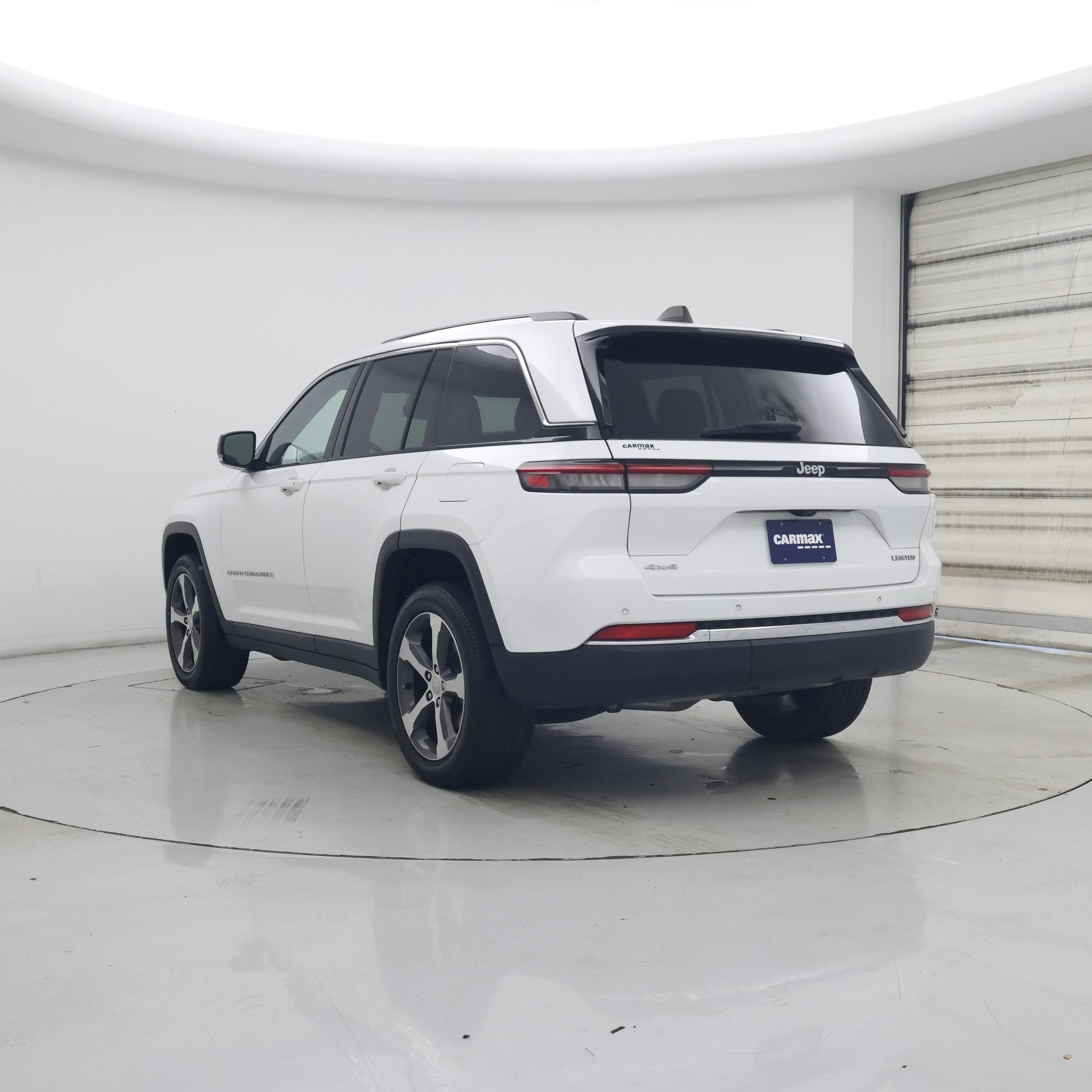 Thumbnail: 2023 Jeep Grand Cherokee - 2