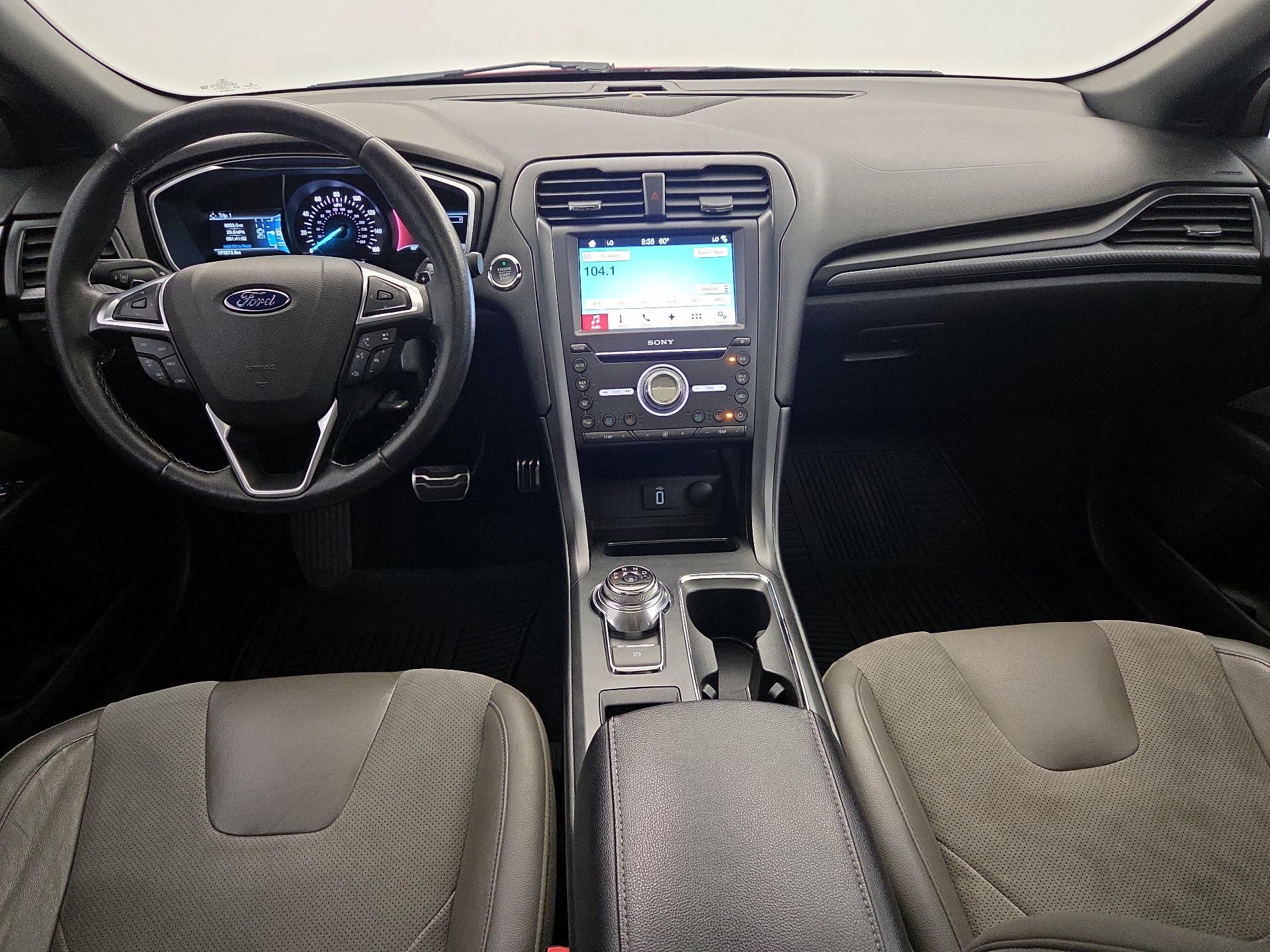 Thumbnail: 2017 Ford Fusion - 9