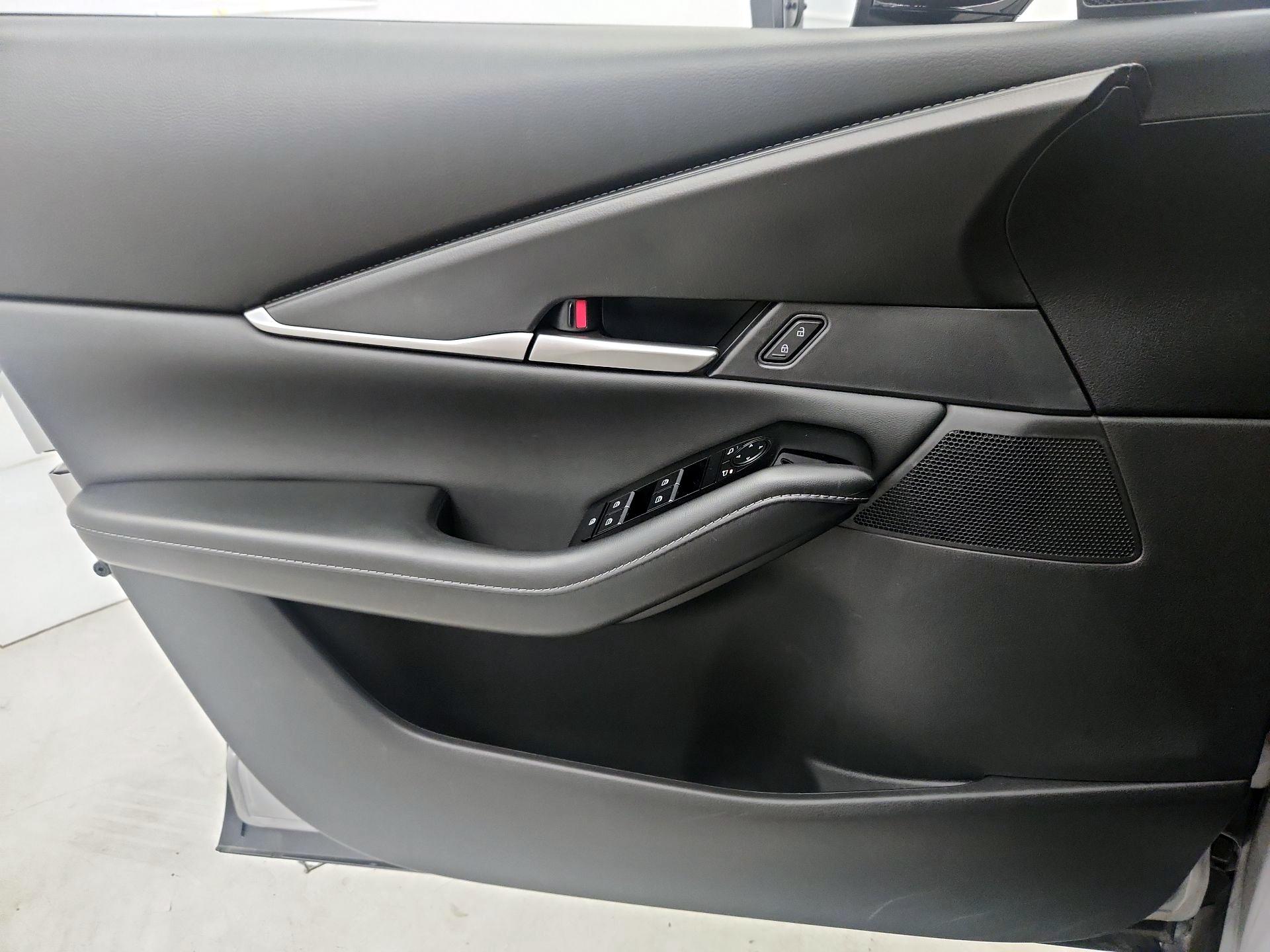 Thumbnail: 2025 Mazda CX-30 - 12