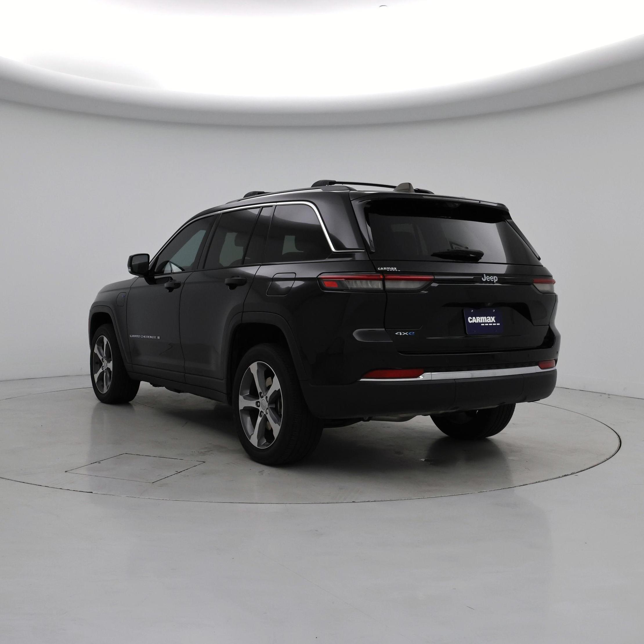 Thumbnail: 2023 Jeep Grand Cherokee - 2
