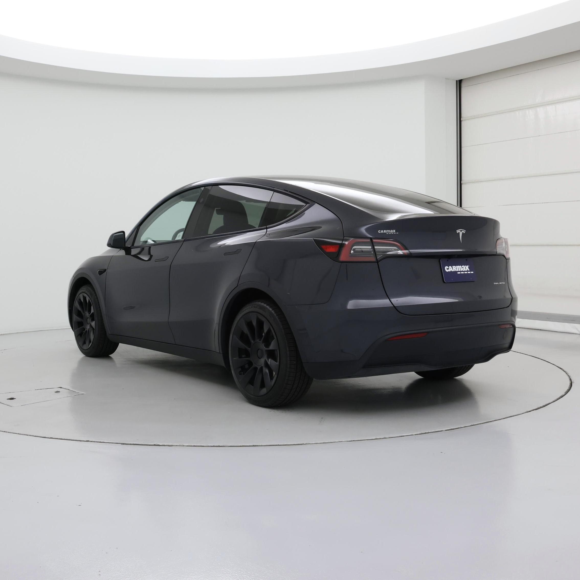 Thumbnail: 2024 Tesla Model Y - 2