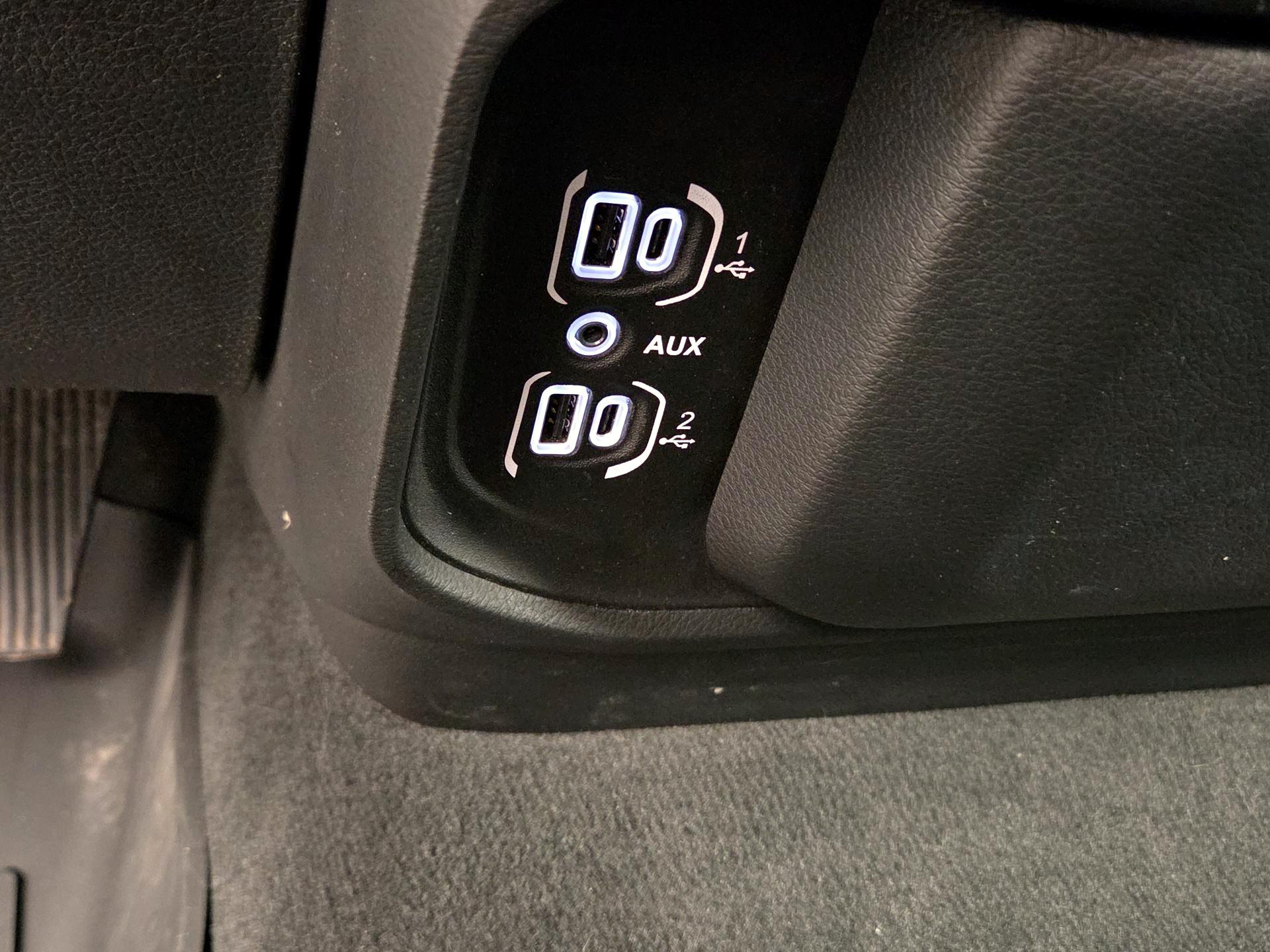 Thumbnail: 2021 RAM 1500 - 19