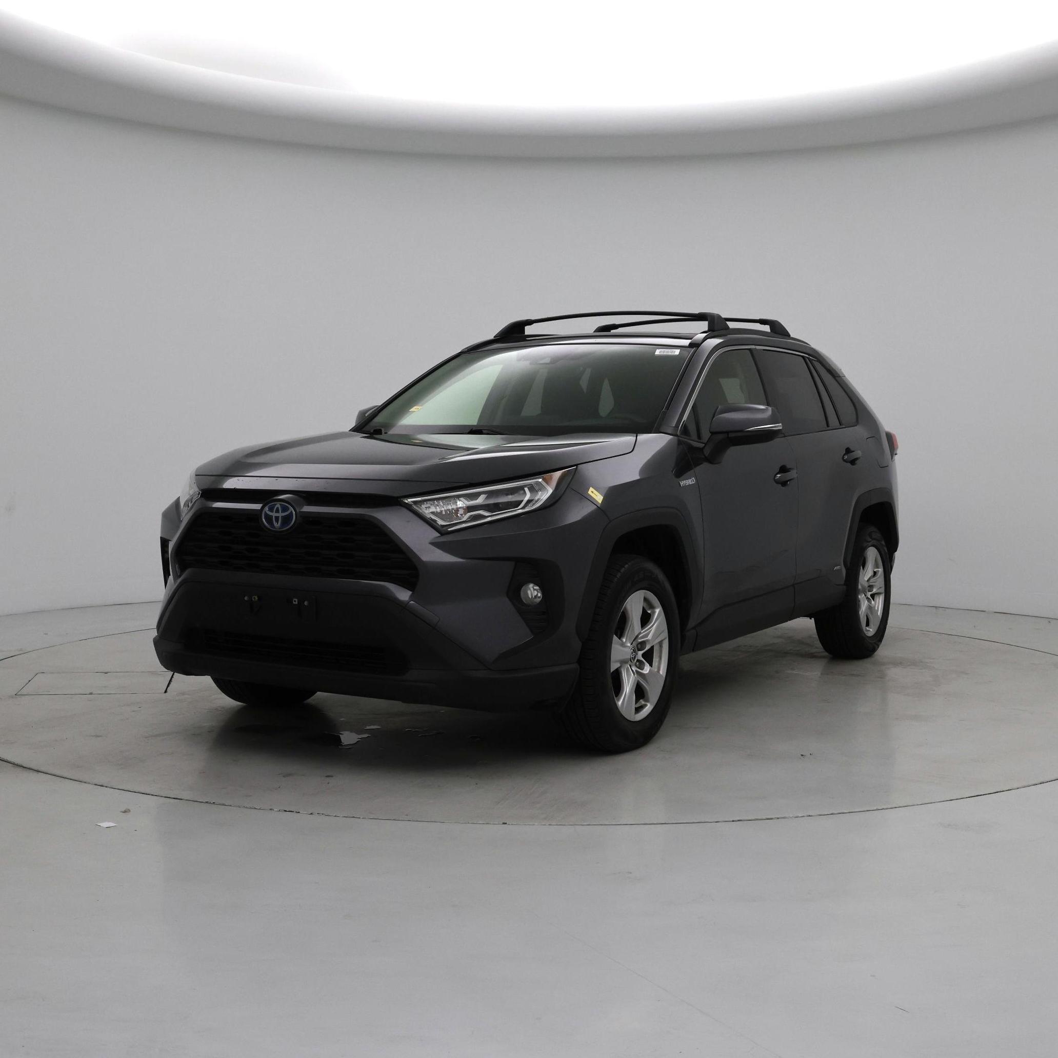Thumbnail: 2021 Toyota RAV4 - 4