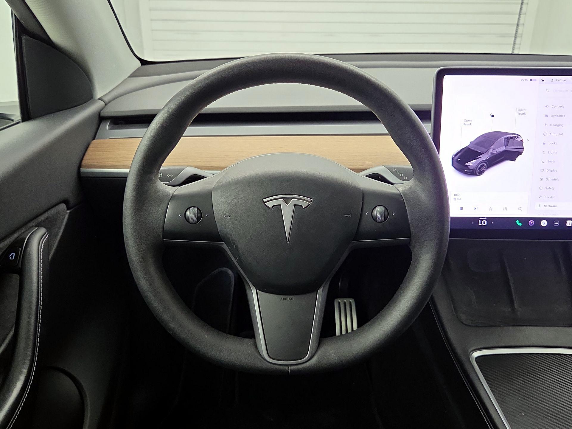 Thumbnail: 2022 Tesla Model Y - 10