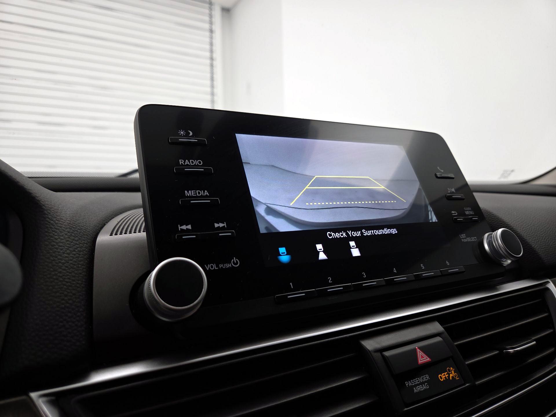 Thumbnail: 2018 Honda Accord - 14
