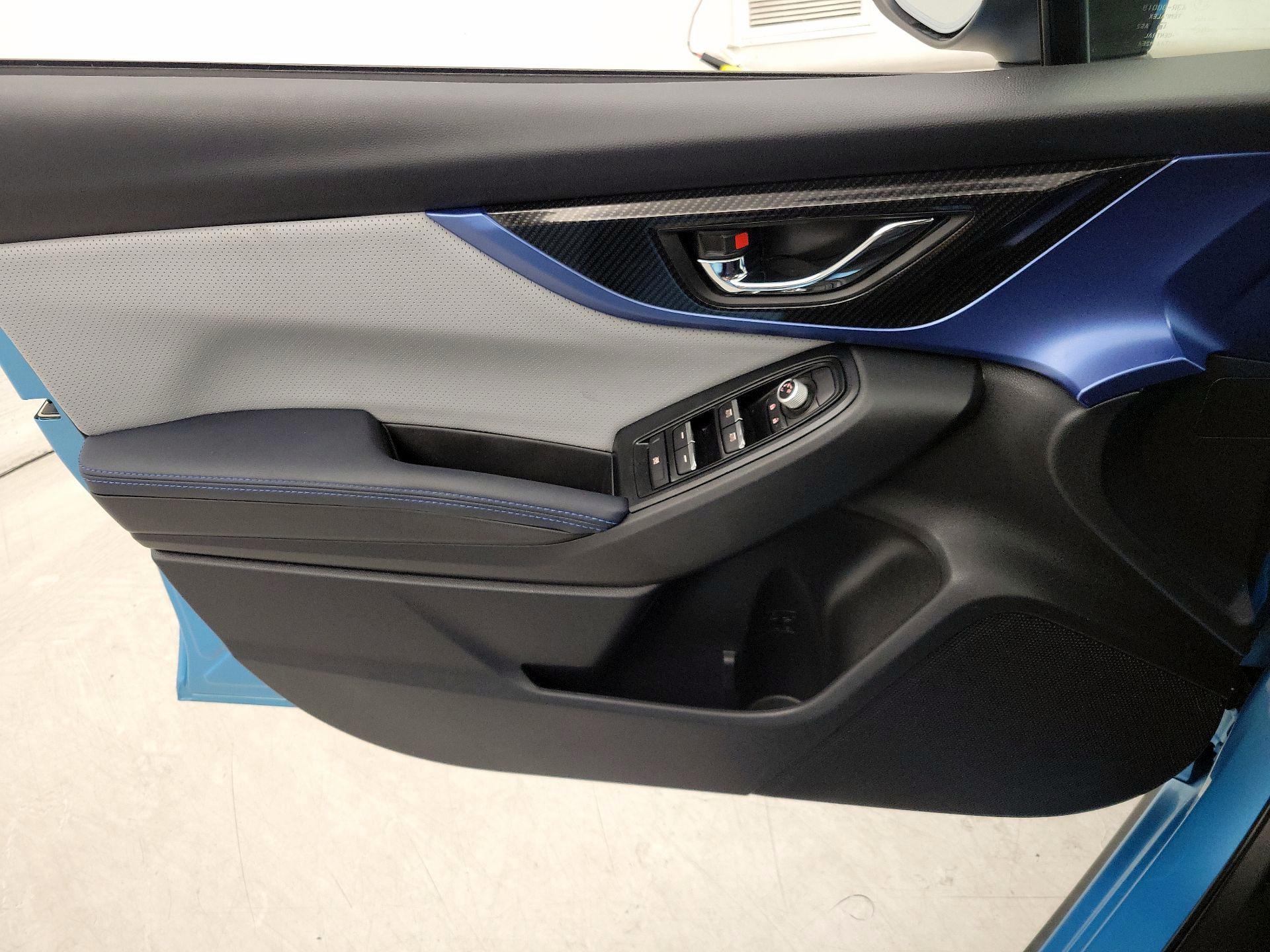 Thumbnail: 2020 Subaru Crosstrek - 12