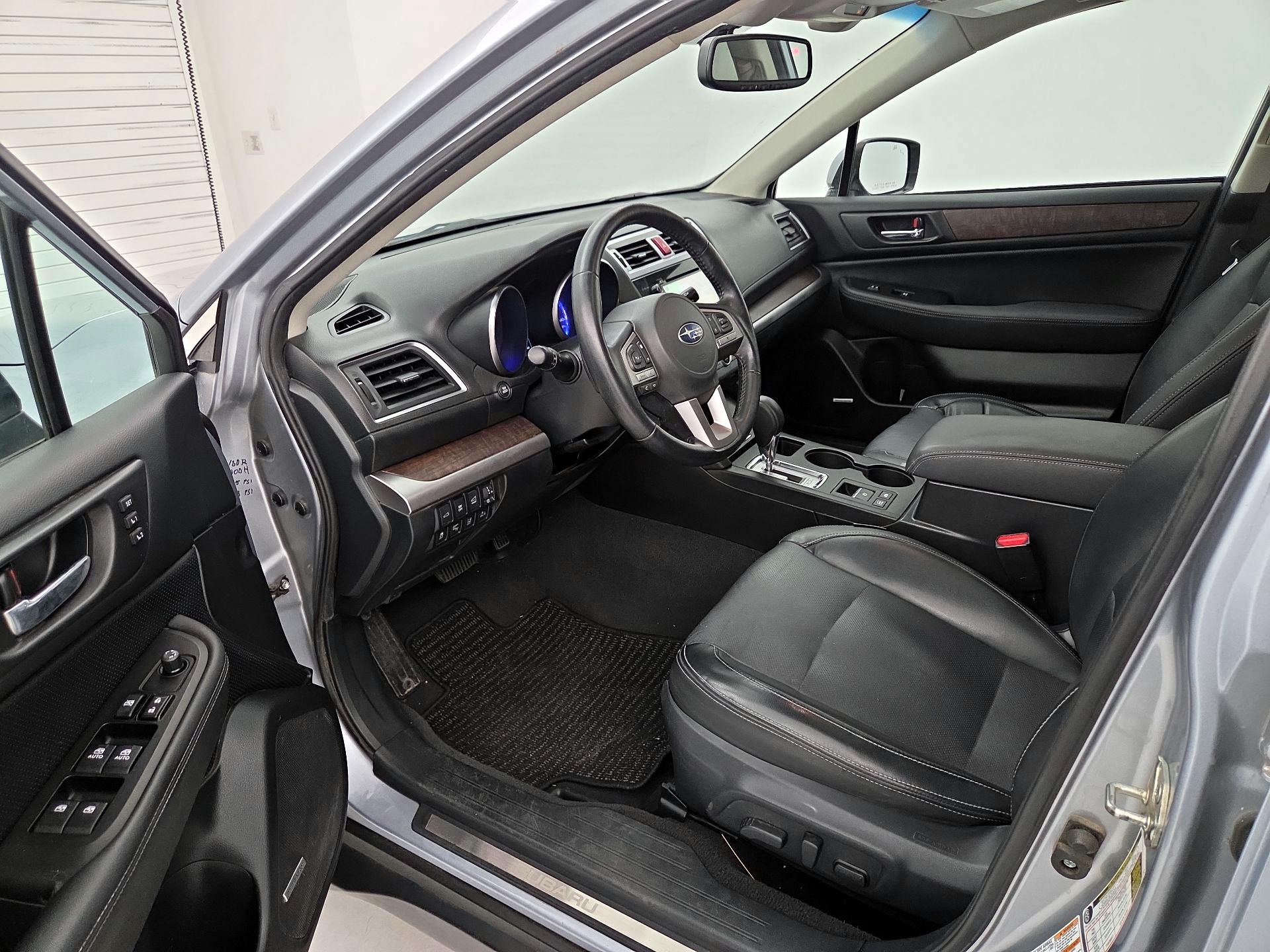 Thumbnail: 2015 Subaru Outback - 11