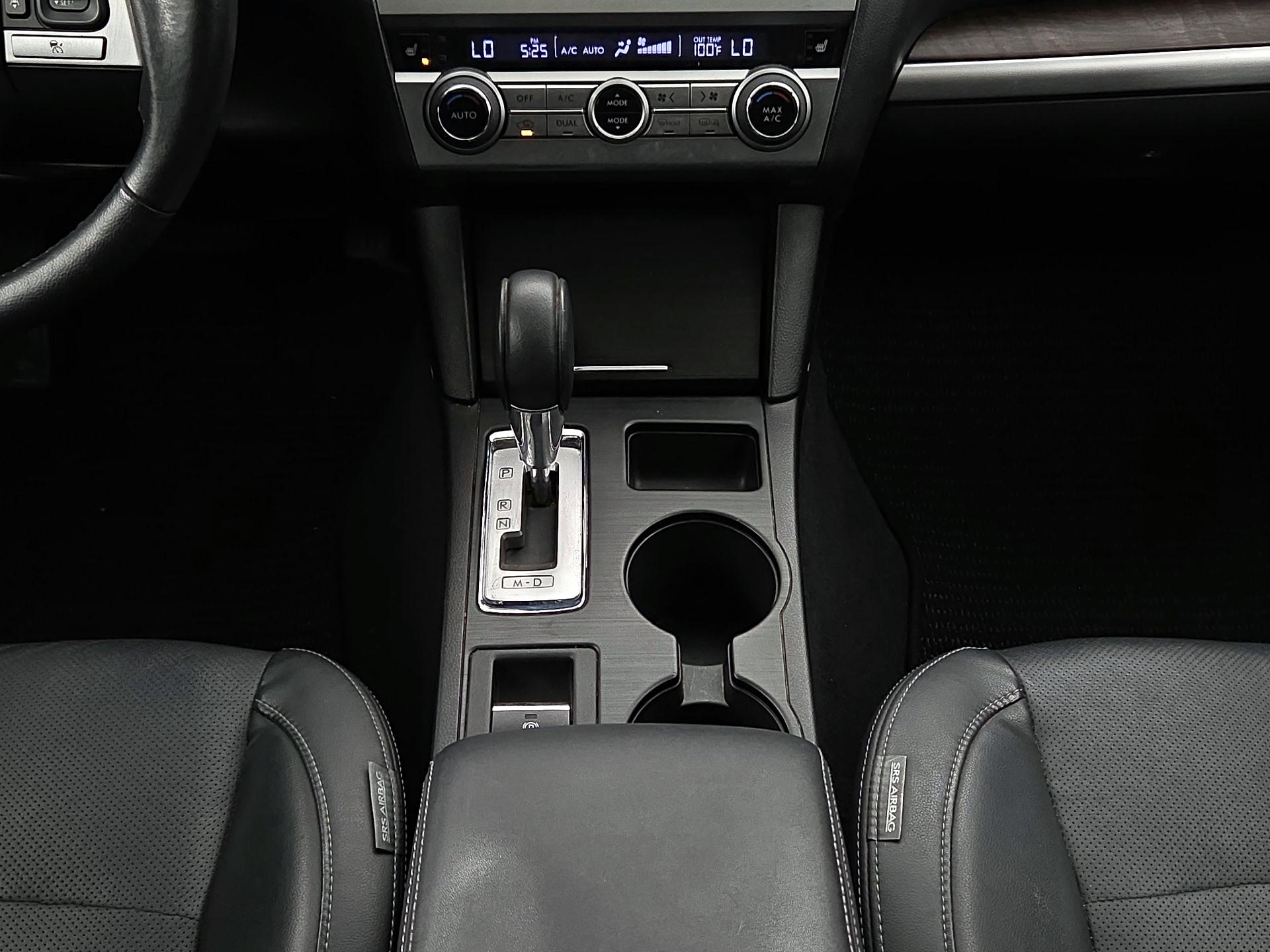 Thumbnail: 2015 Subaru Outback - 18